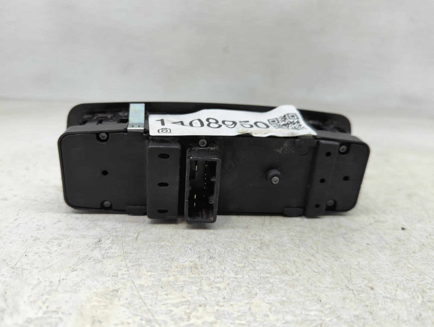 2015-2019 Dodge Charger Master Power Window Switch Replacement Driver Side Left P/N:68262253AC Fits OEM Used Auto Parts - Oe