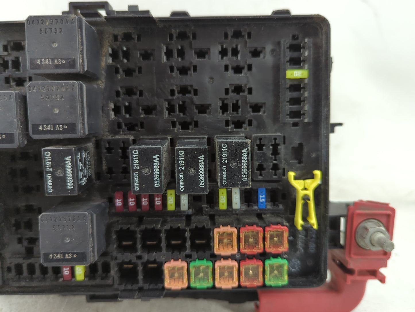 2015-2016 Dodge Charger Fusebox Fuse Box Panel Relay Module P/N:P68213756AC P68274139AD Fits Fits 2015 2016 OEM Used Auto Pa
