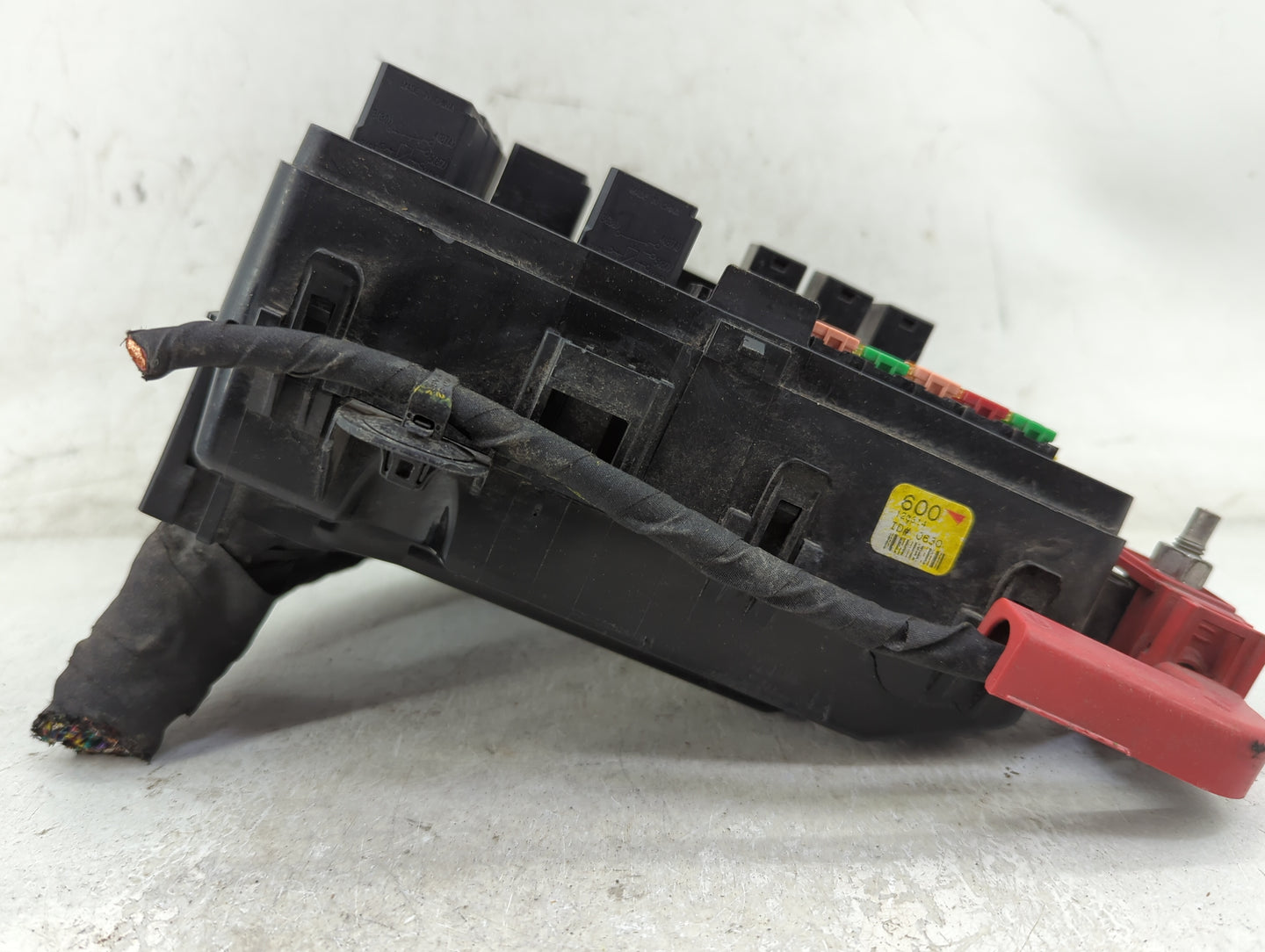 2015-2016 Dodge Charger Fusebox Fuse Box Panel Relay Module P/N:P68213756AC P68274139AD Fits Fits 2015 2016 OEM Used Auto Pa