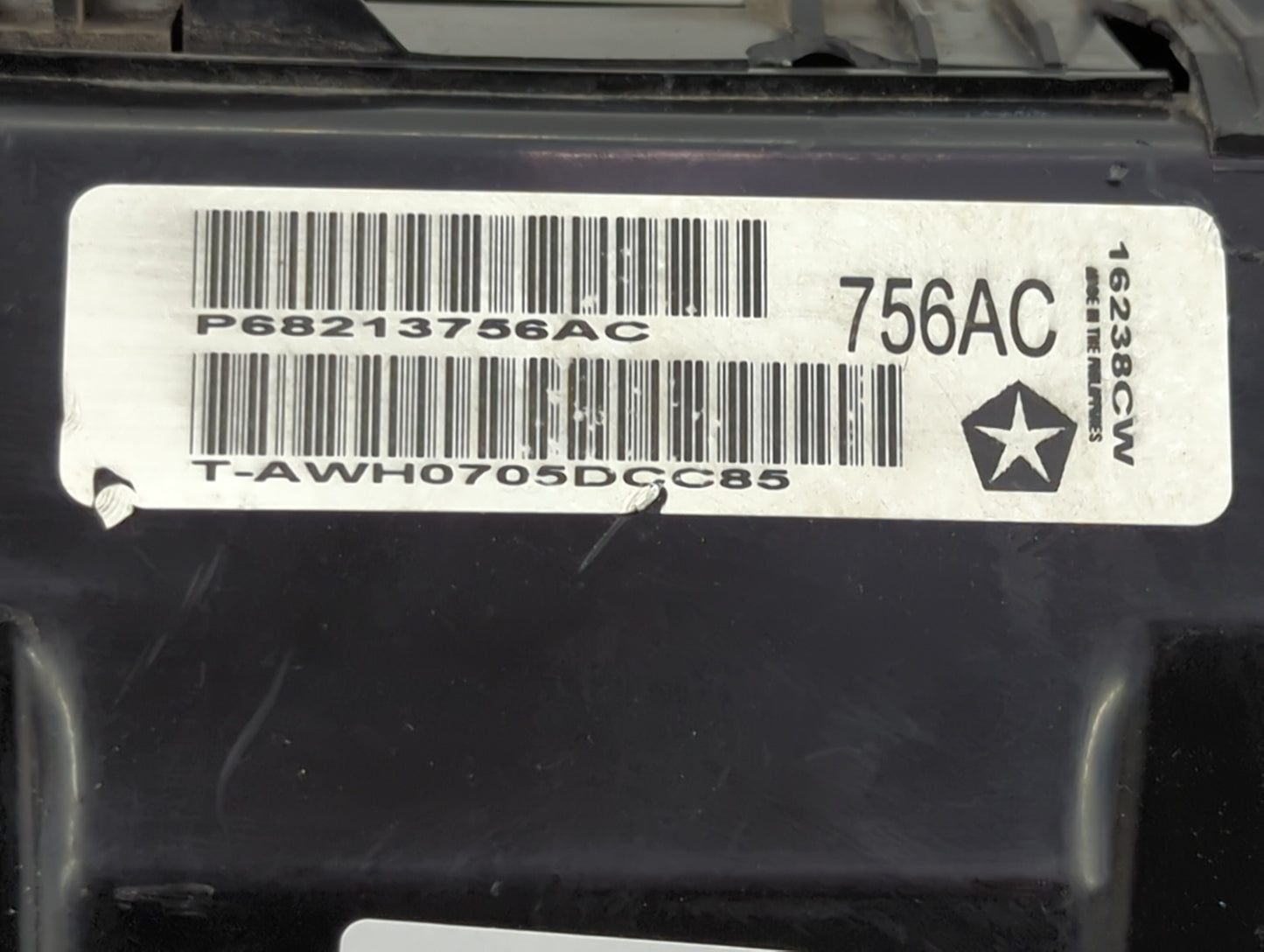 2015-2016 Dodge Charger Fusebox Fuse Box Panel Relay Module P/N:P68213756AC P68274139AD Fits Fits 2015 2016 OEM Used Auto Pa