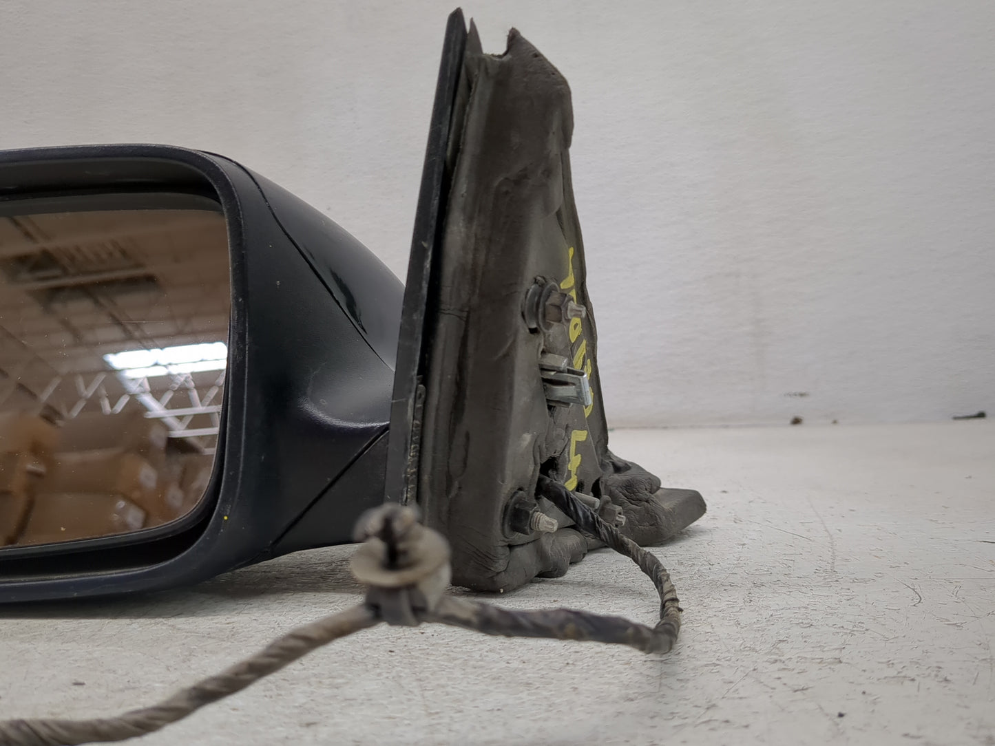 2015-2020 Dodge Charger Driver Left Side View Power Door Mirror Black - Oemusedautoparts1.com