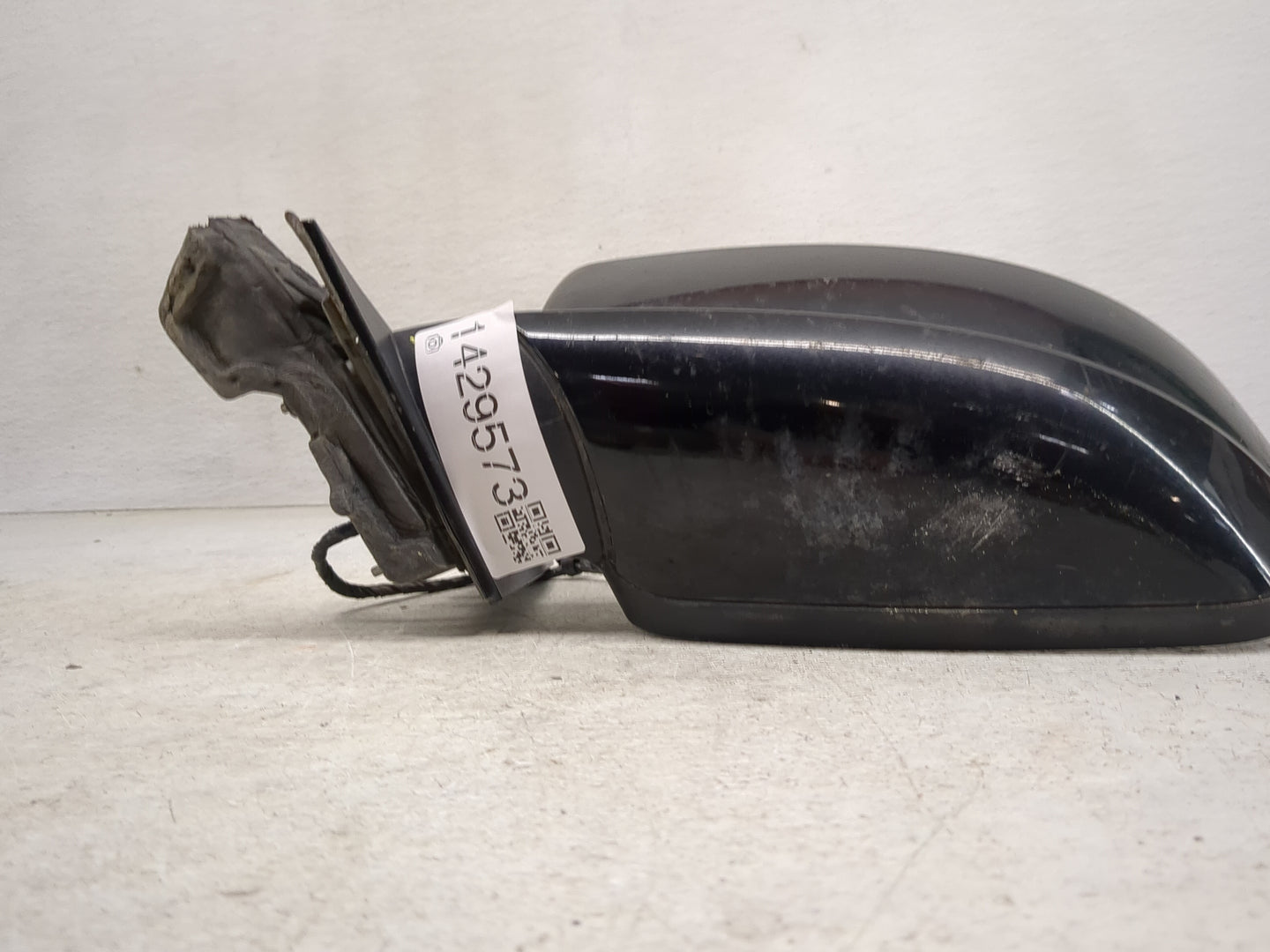 2015-2020 Dodge Charger Driver Left Side View Power Door Mirror Black - Oemusedautoparts1.com