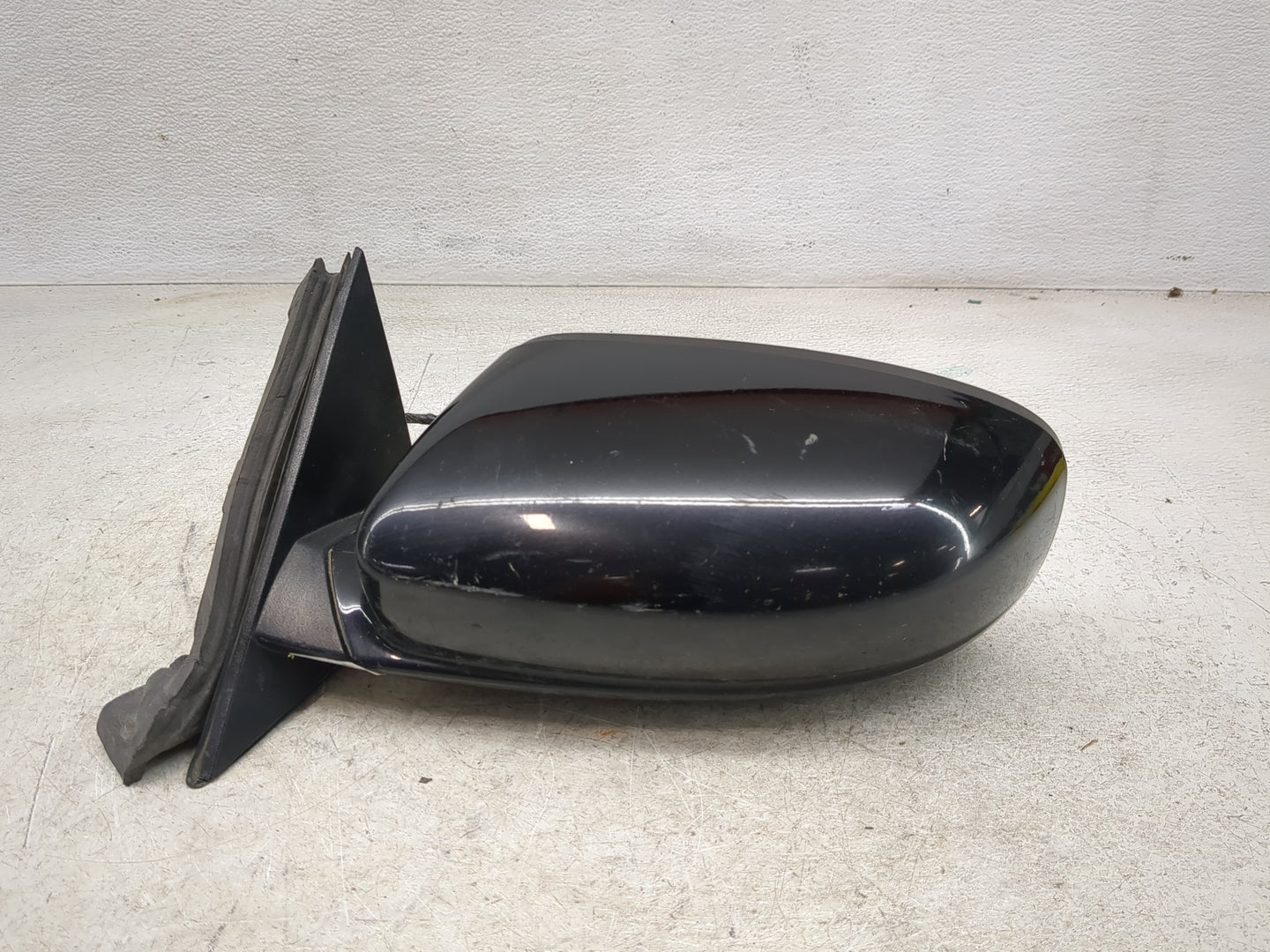 2015-2020 Dodge Charger Driver Left Side View Power Door Mirror Black - Oemusedautoparts1.com