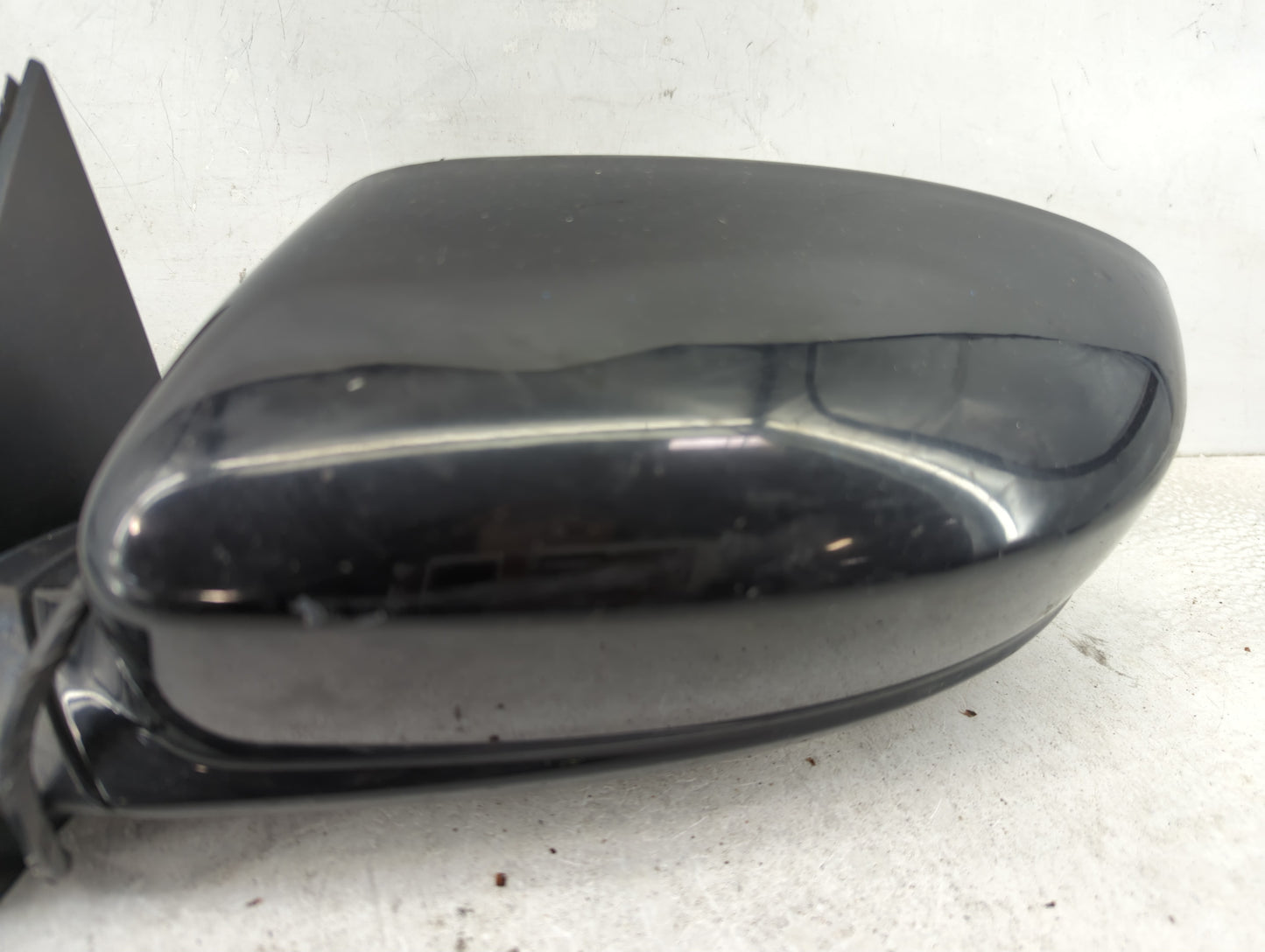 2015-2020 Dodge Charger Driver Side View Mirror - Left Door Mirror OEM Used - Oemusedautoparts1.com