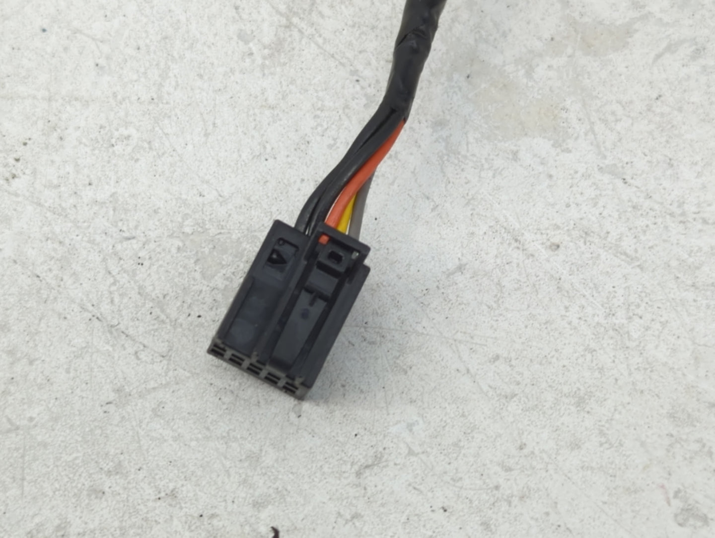 2015-2020 Dodge Charger Driver Side View Mirror - Left Door Mirror OEM Used - Oemusedautoparts1.com