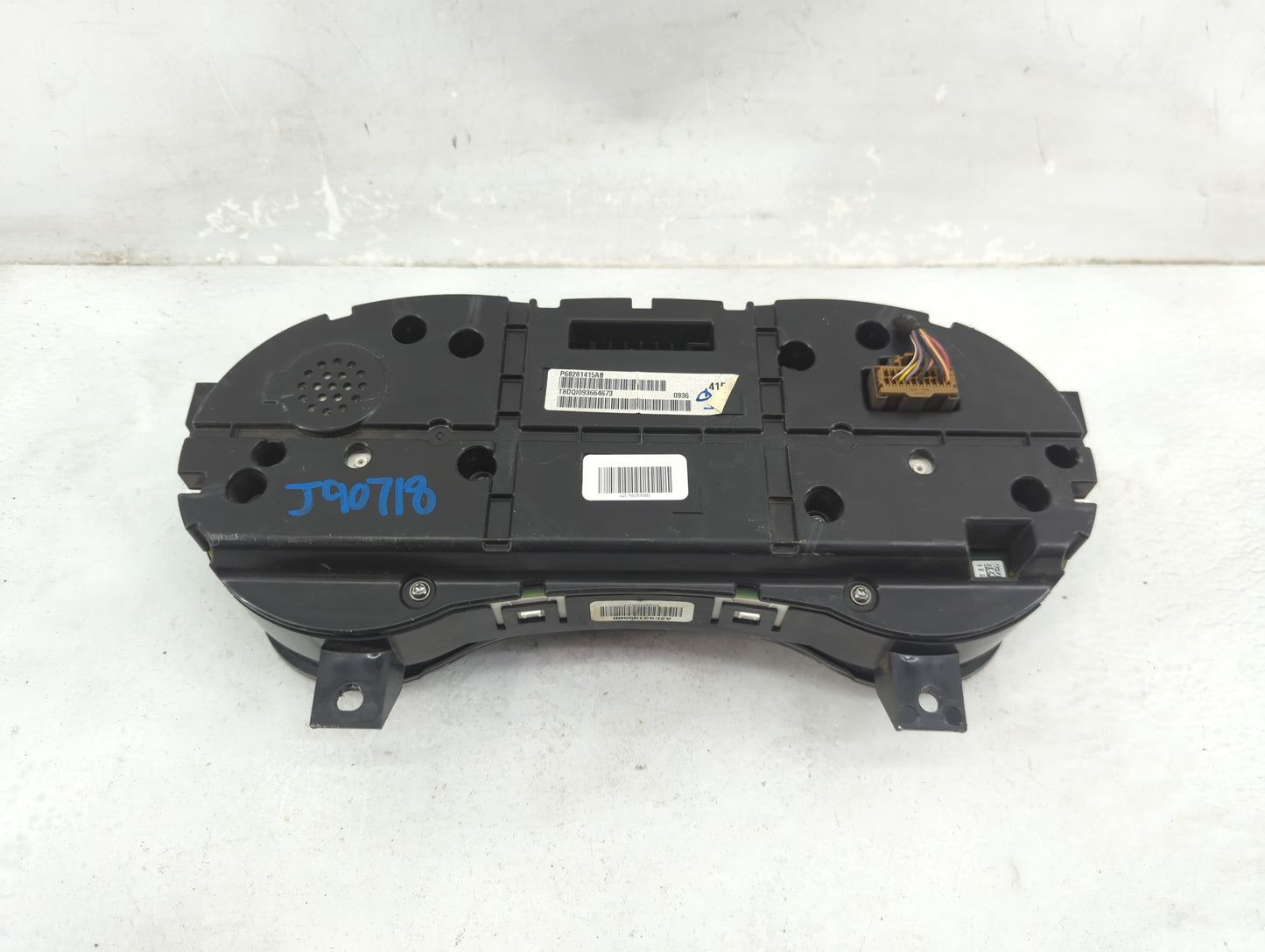 2016 Dodge Charger Instrument Cluster Speedometer Gauges P/N:P68281415AB Fits OEM Used Auto Parts - Oemusedautoparts1.com