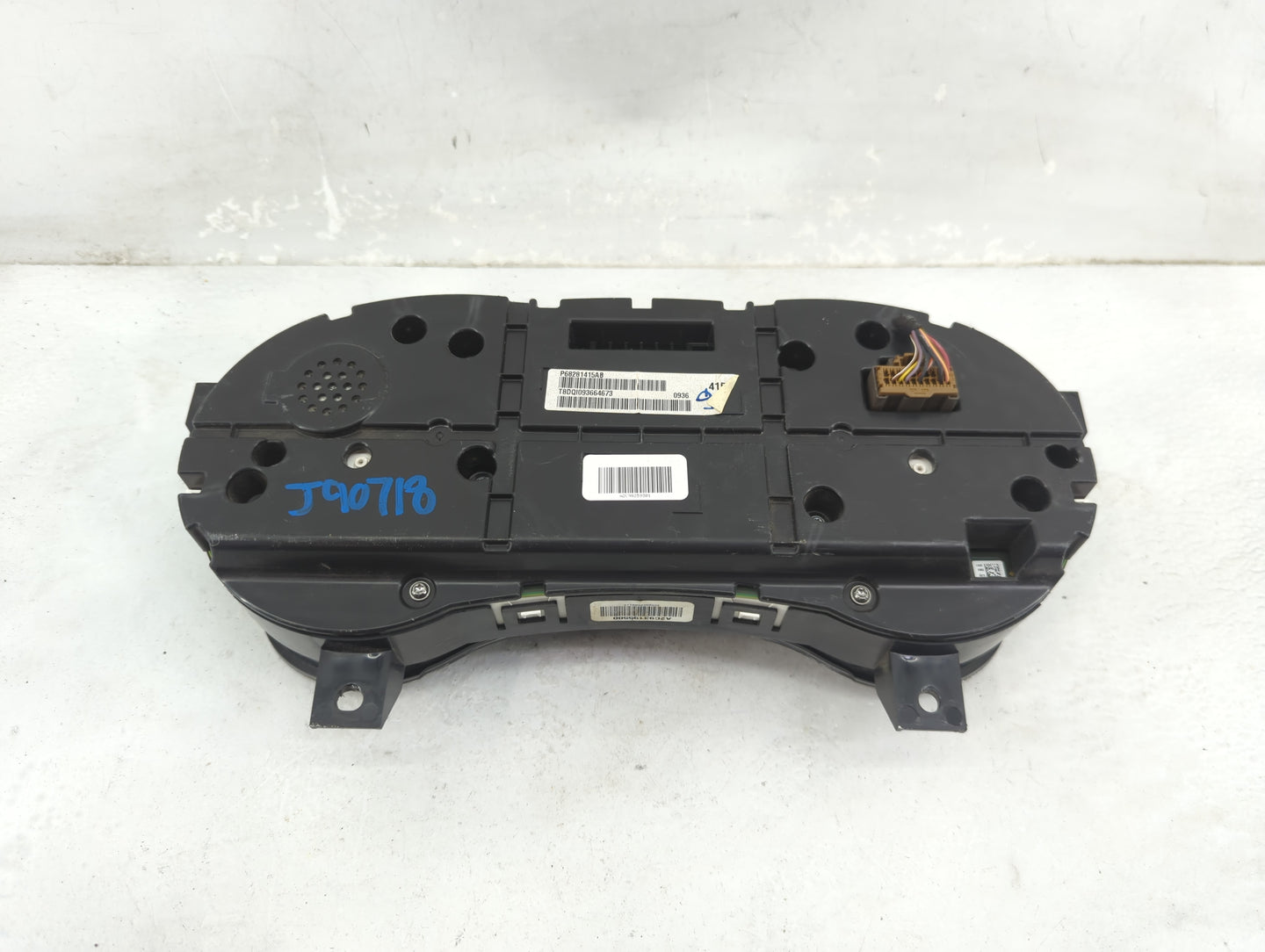 2016 Dodge Charger Instrument Cluster Speedometer Gauges P/N:P68281415AB Fits OEM Used Auto Parts - Oemusedautoparts1.com
