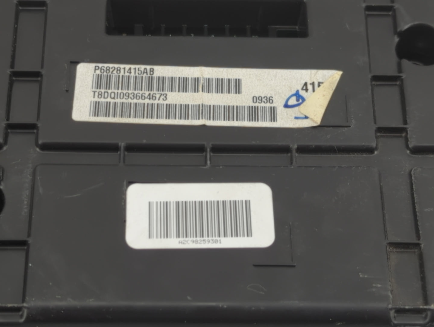 2016 Dodge Charger Instrument Cluster Speedometer Gauges P/N:P68281415AB Fits OEM Used Auto Parts - Oemusedautoparts1.com