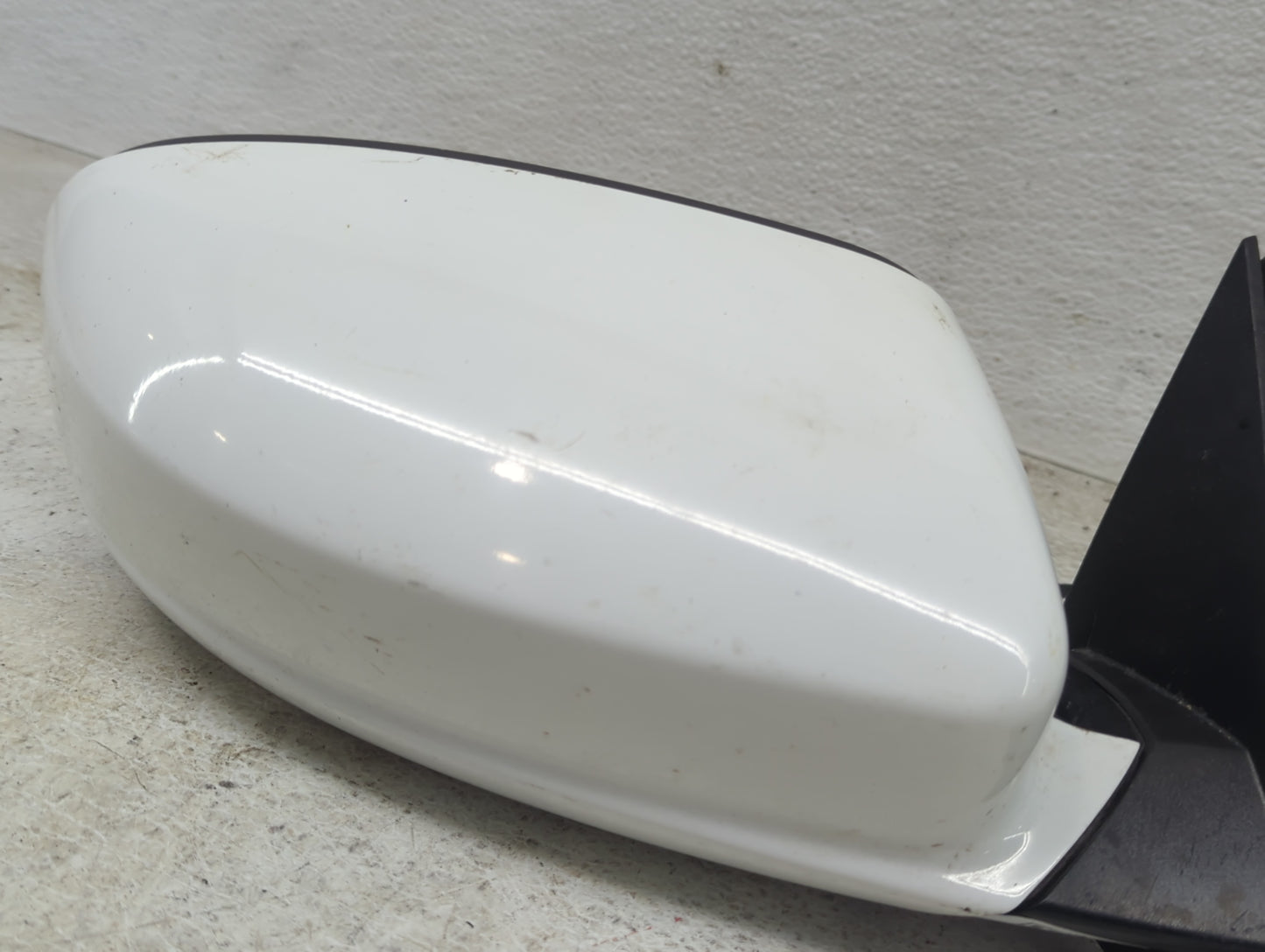 2015-2020 Dodge Charger Driver Side View Mirror - Left Door Mirror OEM Used - Oemusedautoparts1.com