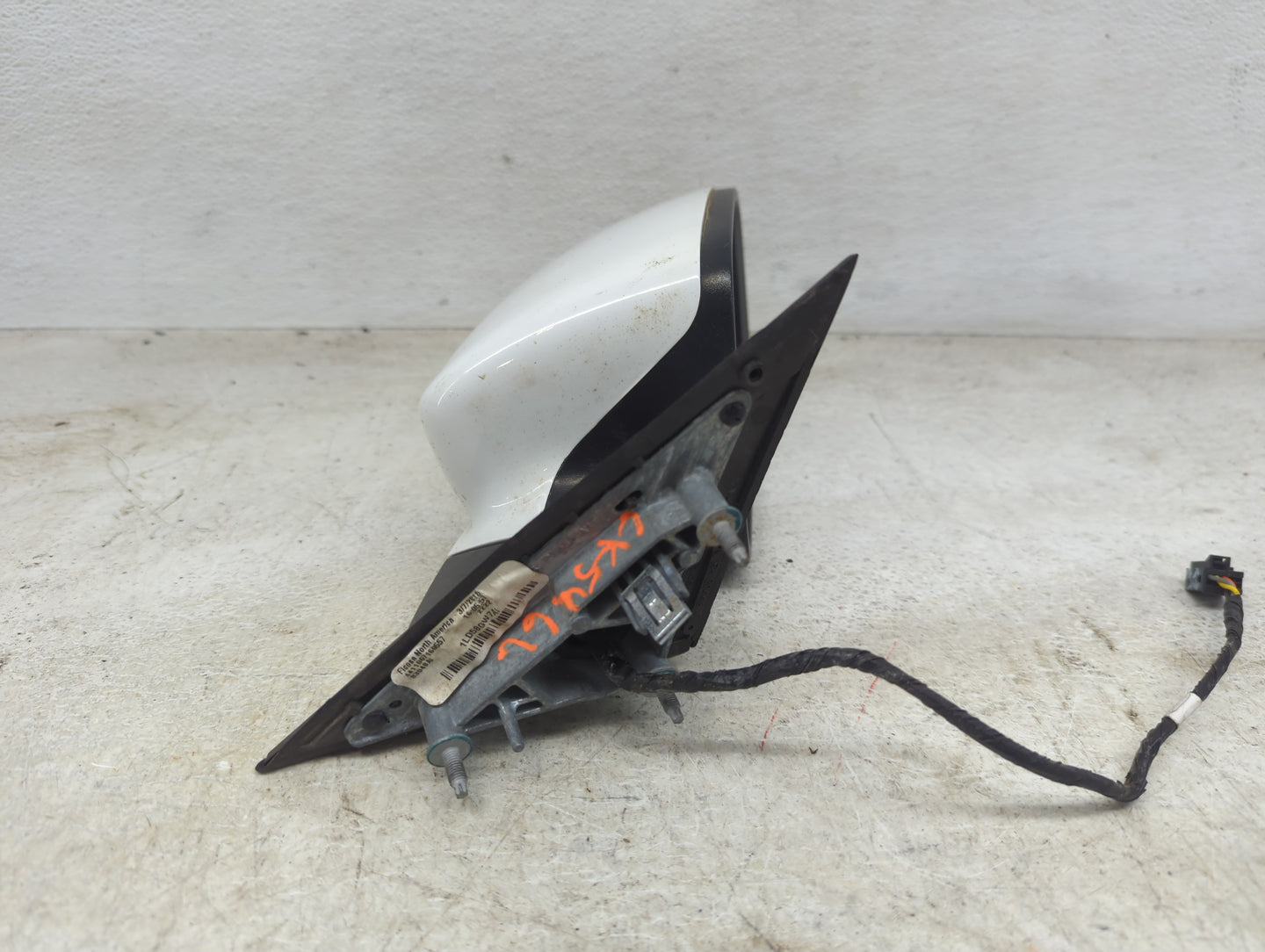 2015-2020 Dodge Charger Driver Side View Mirror - Left Door Mirror OEM Used - Oemusedautoparts1.com