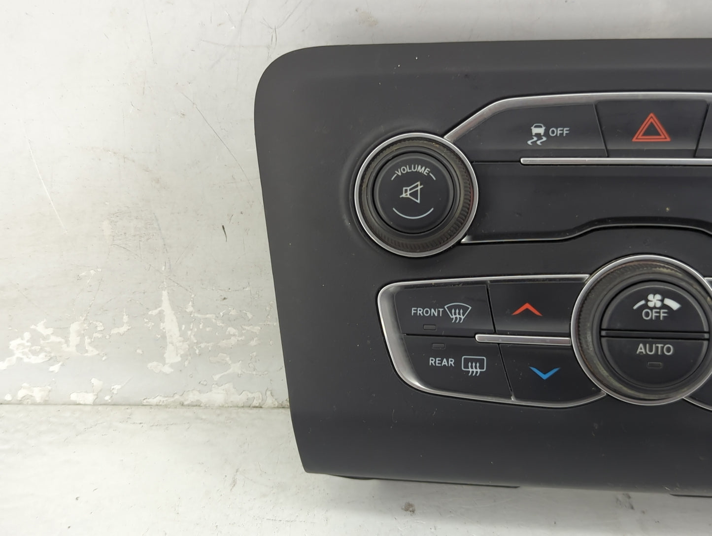 2015-2016 Dodge Charger Climate Control Module Temperature AC/Heater Replacement P/N:P56054676AB 52600656 Fits Fits 2015 201