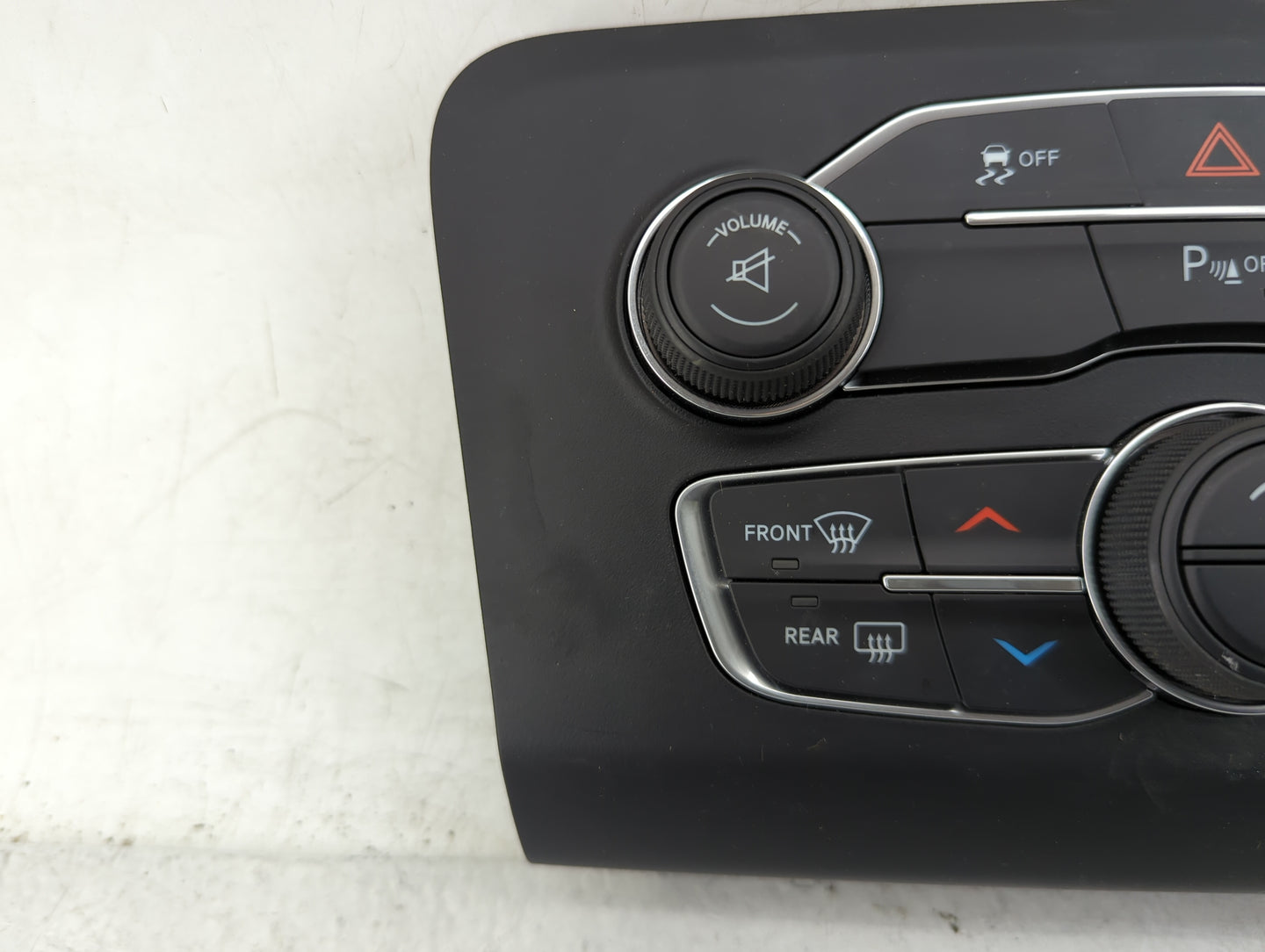 2016 Dodge Charger Climate Control Module Temperature AC/Heater Replacement P/N:P56054691AB Fits OEM Used Auto Parts - Oemus