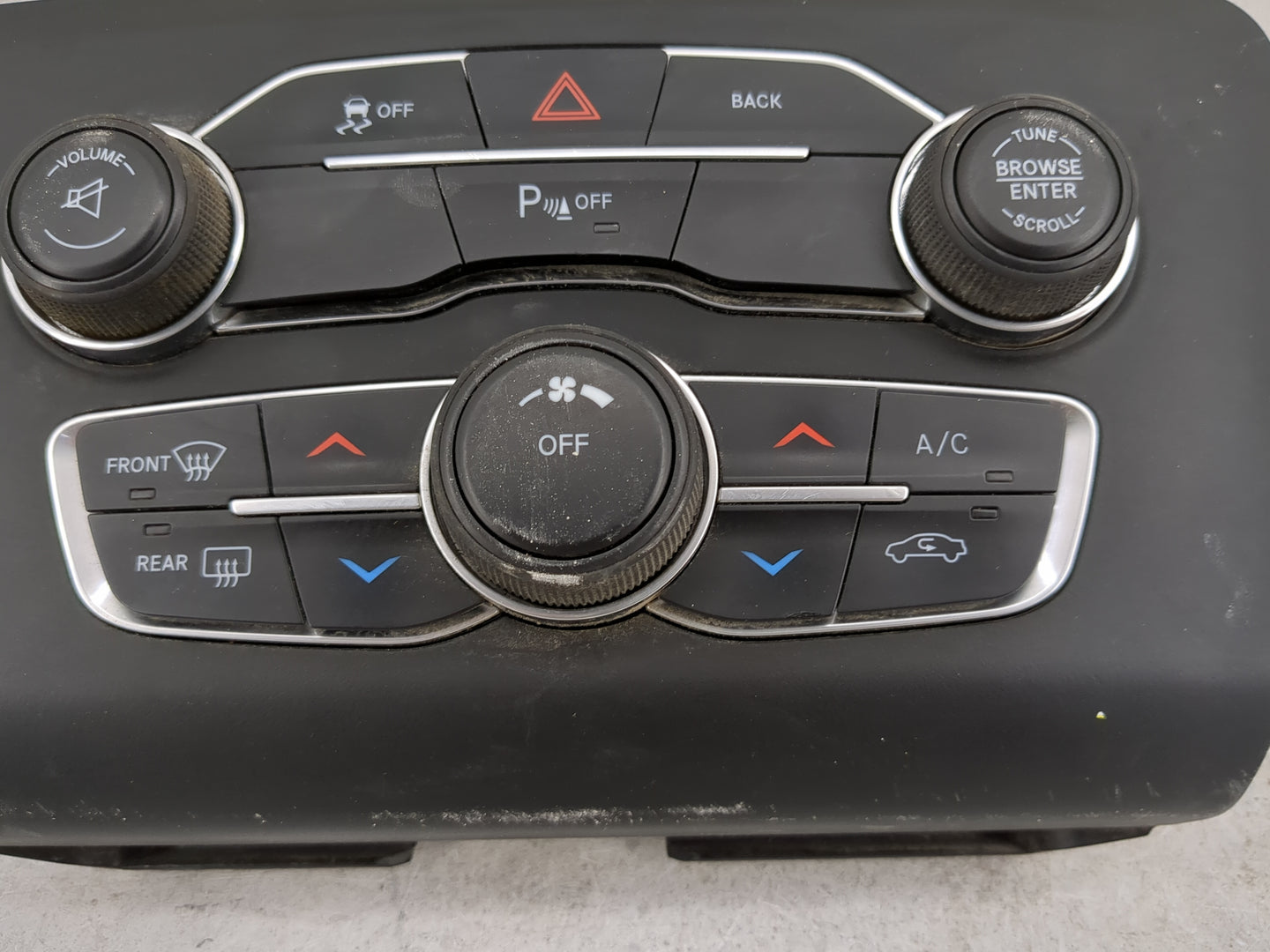 2016 Dodge Charger Climate Control Module Temperature AC/Heater Replacement P/N:P68054674AB 68054674AB Fits OEM Used Auto Pa
