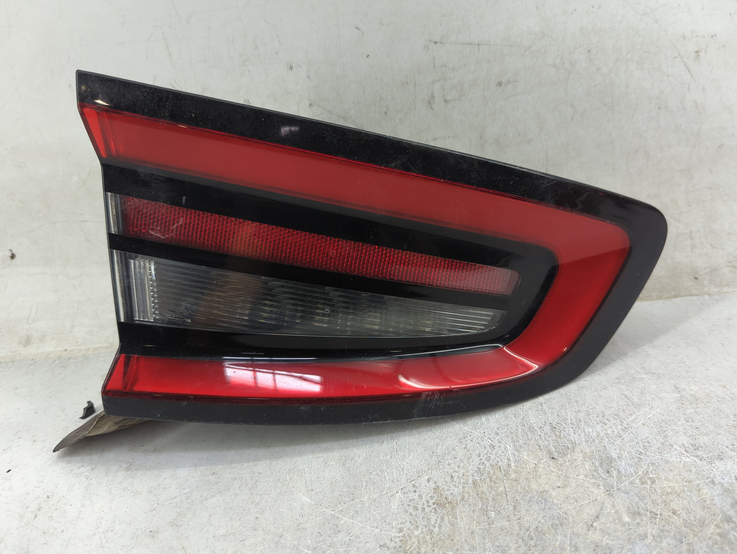 2016 Dodge Charger Driver Left Side Deck Lid Mounted Tail Light - Oemusedautoparts1.com