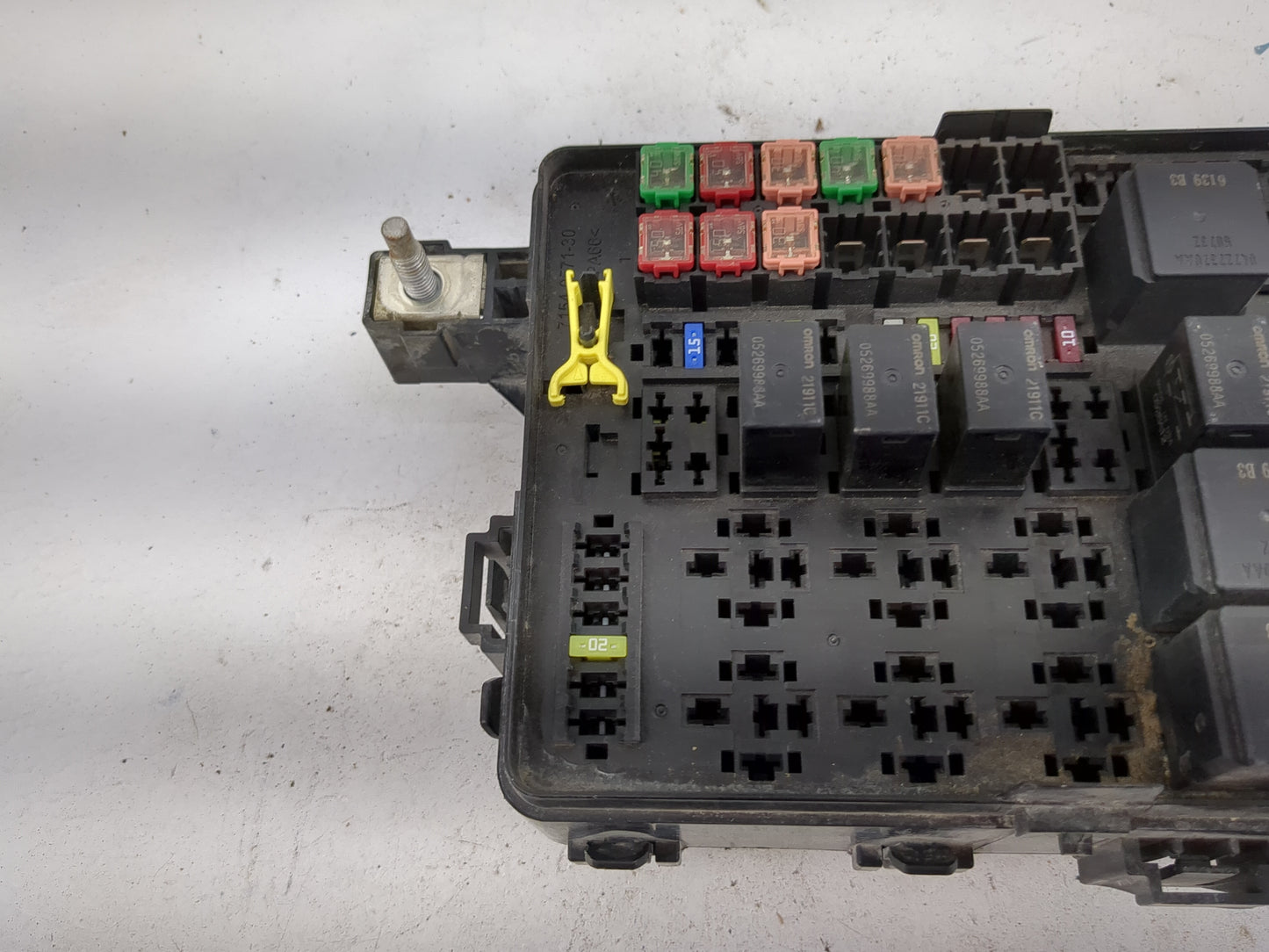 2015-2016 Dodge Charger Fusebox Fuse Box Panel Relay Module P/N:P68274131AD 16238CW, 7154-7630-30 Fits Fits 2015 2016 OEM Us