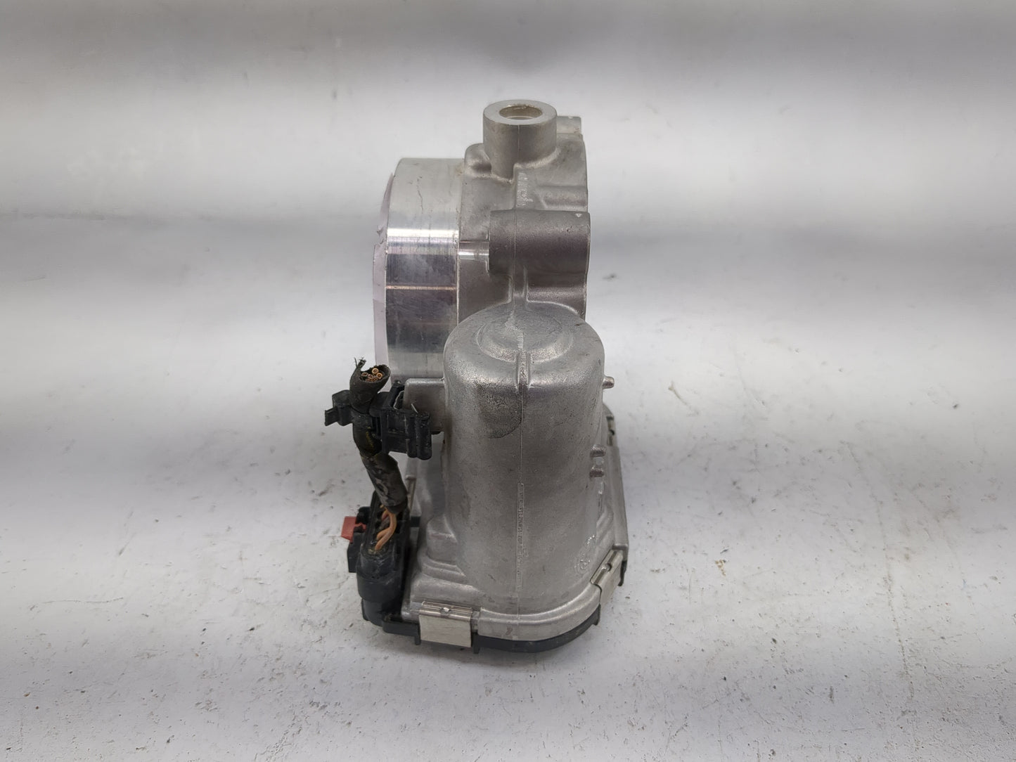 2011-2022 Dodge Charger Throttle Body P/N:05184349AC 0280750570 Fits OEM Used Auto Parts - Oemusedautoparts1.com