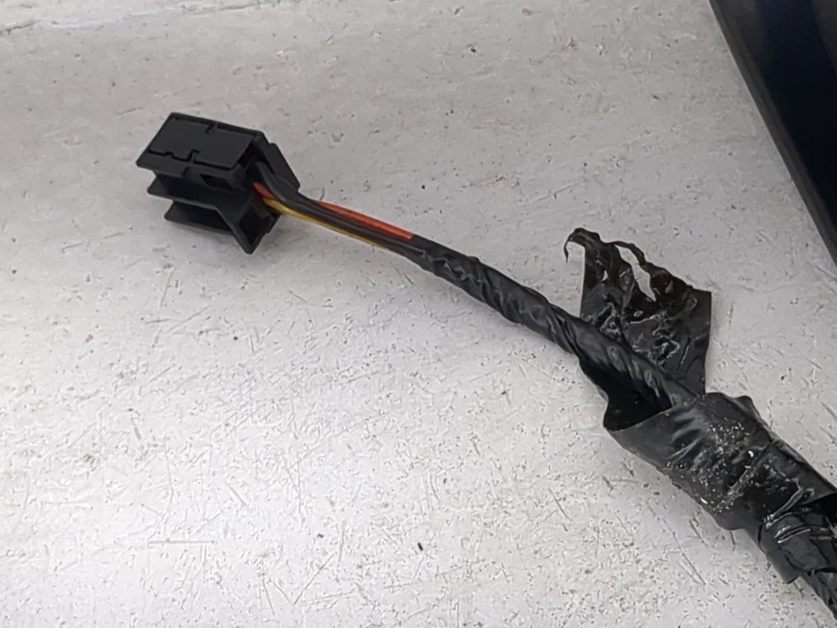 2015-2020 Dodge Charger Passenger Side View Mirror - Right Door Mirror OEM Used - Oemusedautoparts1.com