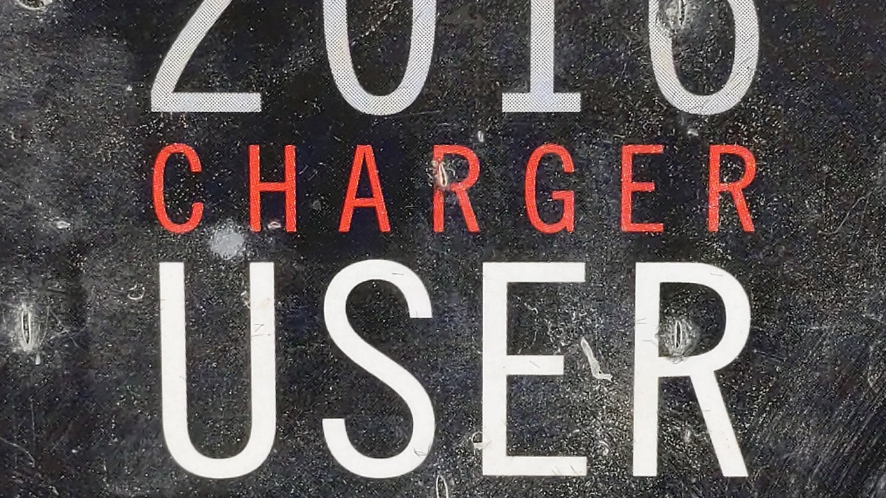 2016 Dodge Charger Owners Manual Book Guide OEM Used Auto Parts - Oemusedautoparts1.com