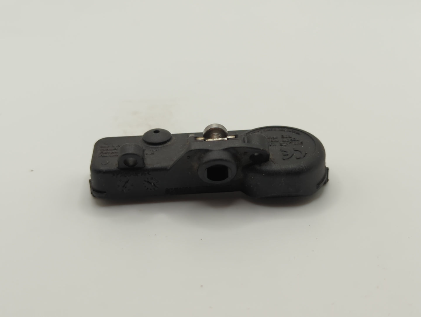 2016 Dodge Charger Tire Pressure Monitoring System Sensor Tpms - Oemusedautoparts1.com