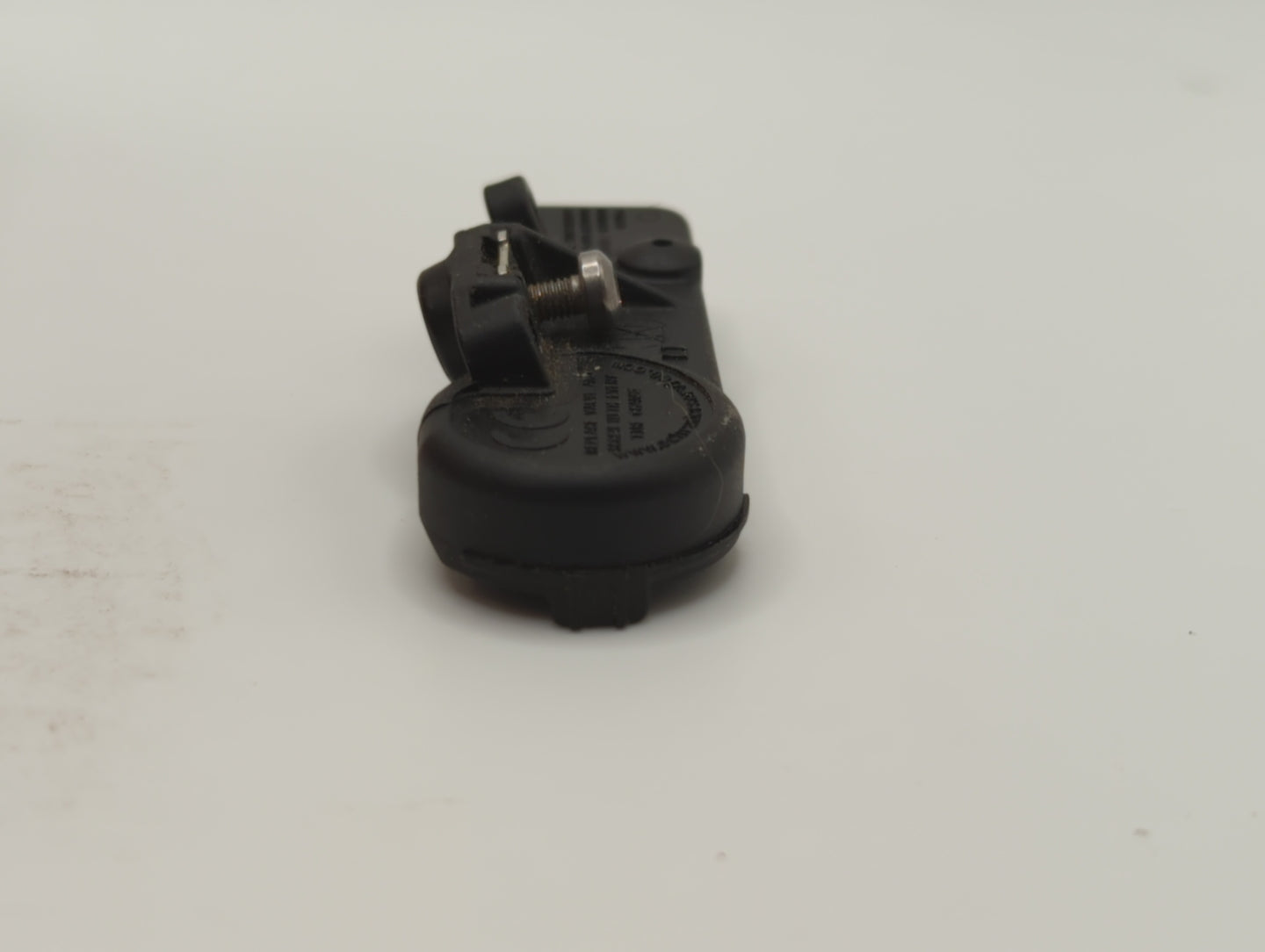 2016 Dodge Charger Tire Pressure Monitoring System Sensor Tpms - Oemusedautoparts1.com