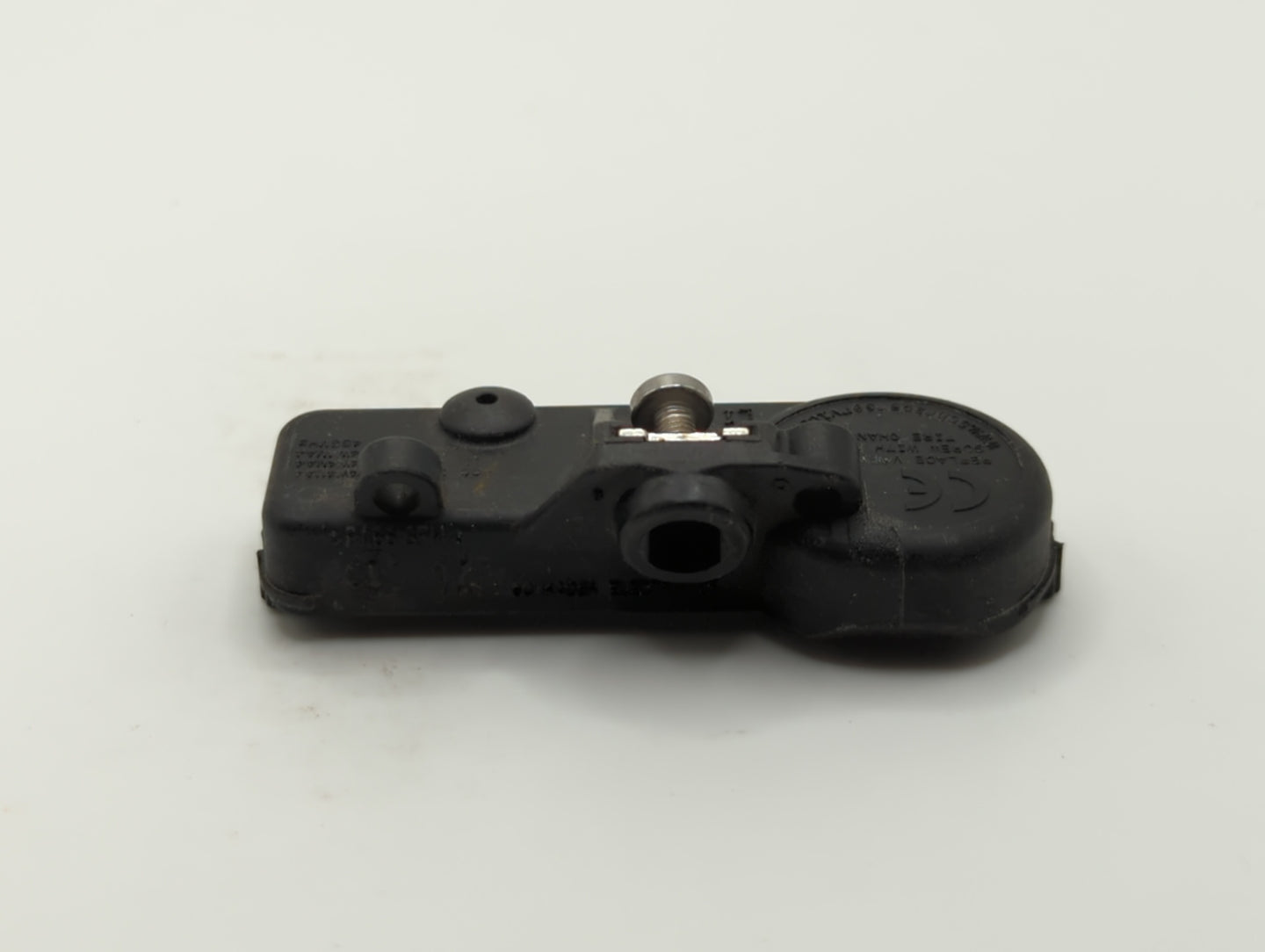 2016 Dodge Charger Tire Pressure Monitoring System Sensor Tpms - Oemusedautoparts1.com