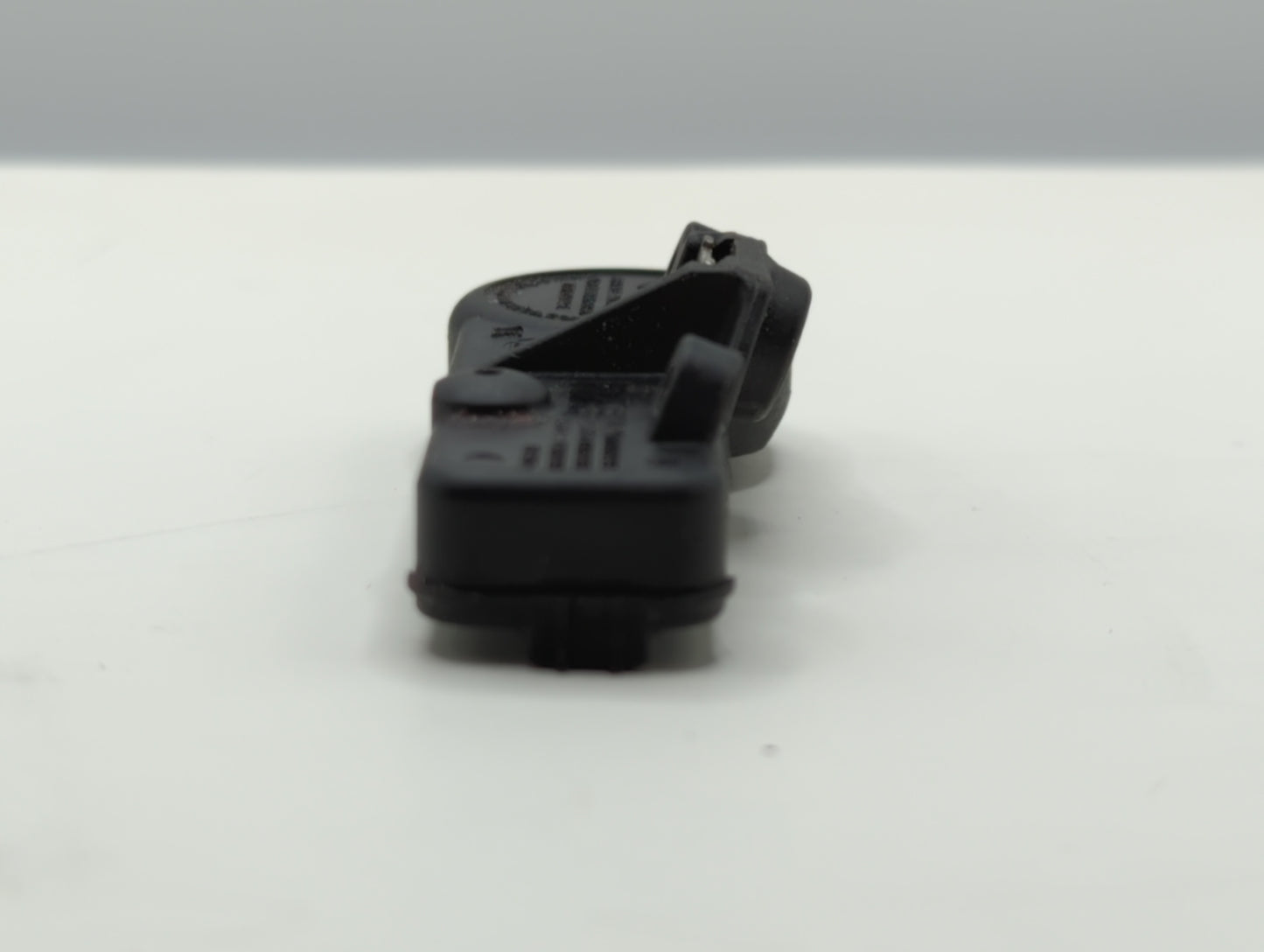 2016 Dodge Charger Tire Pressure Monitoring System Sensor Tpms - Oemusedautoparts1.com