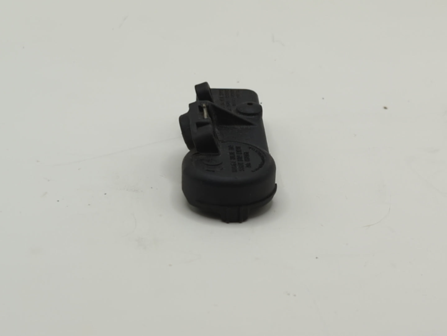 2016 Dodge Charger Tire Pressure Monitoring System Sensor Tpms 411161 - Oemusedautoparts1.com