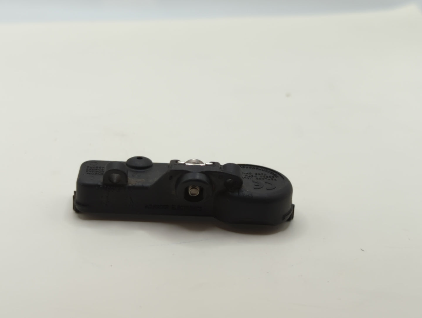 2016 Dodge Charger Tire Pressure Monitoring System Sensor Tpms - Oemusedautoparts1.com