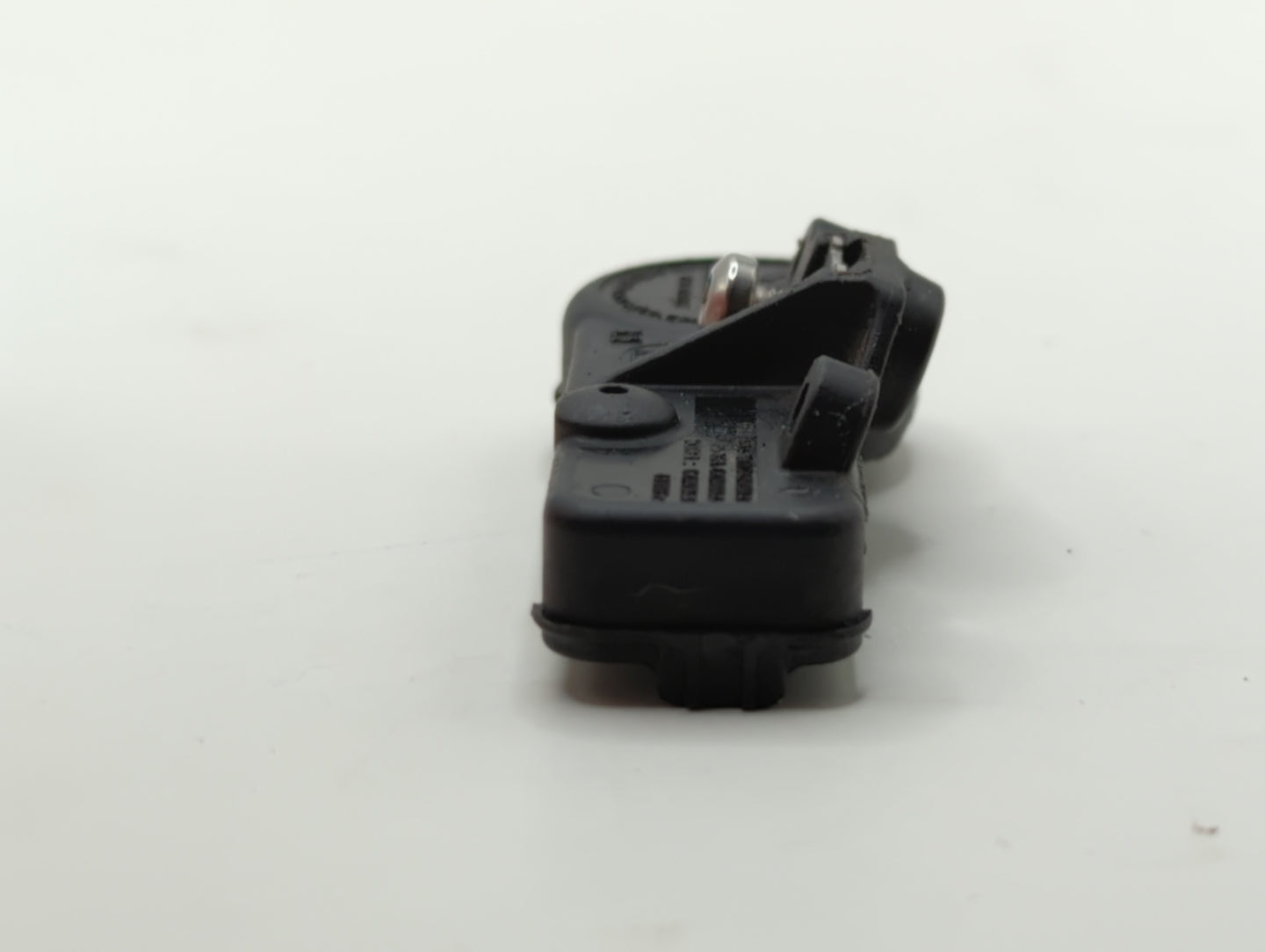 2016 Dodge Charger Tire Pressure Monitoring System Sensor Tpms - Oemusedautoparts1.com