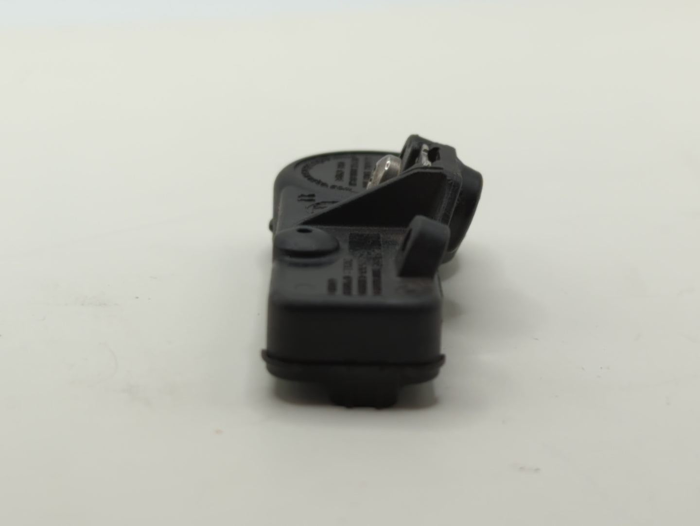 2016 Dodge Charger Tire Pressure Monitoring System Sensor Tpms - Oemusedautoparts1.com