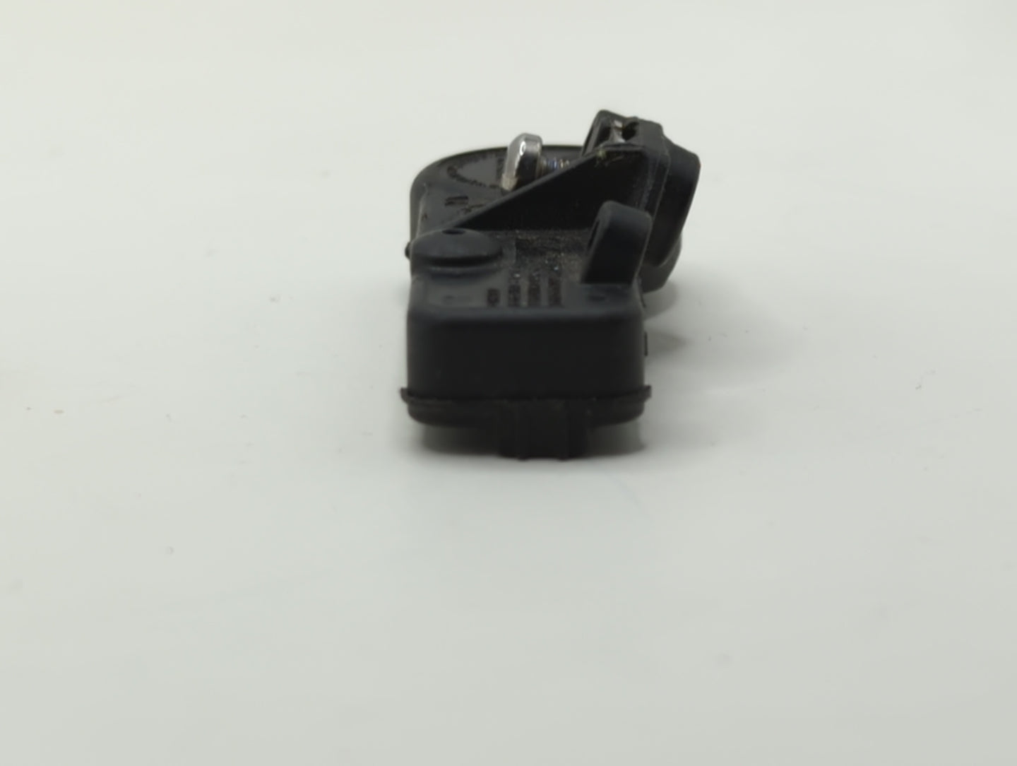 2016 Dodge Charger Tire Pressure Monitoring System Sensor Tpms - Oemusedautoparts1.com