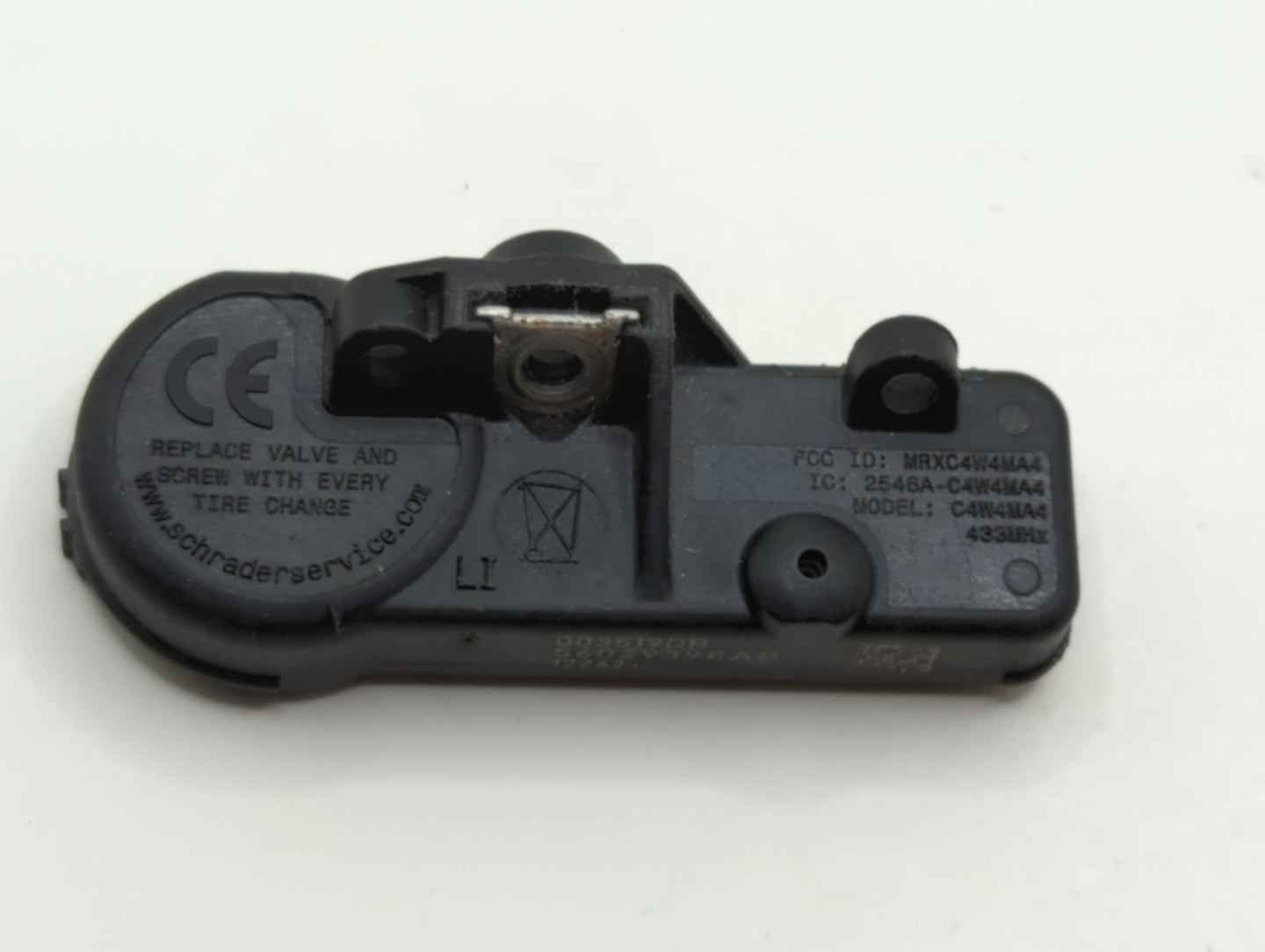 2016 Dodge Charger Tire Pressure Monitoring System Sensor Tpms - Oemusedautoparts1.com