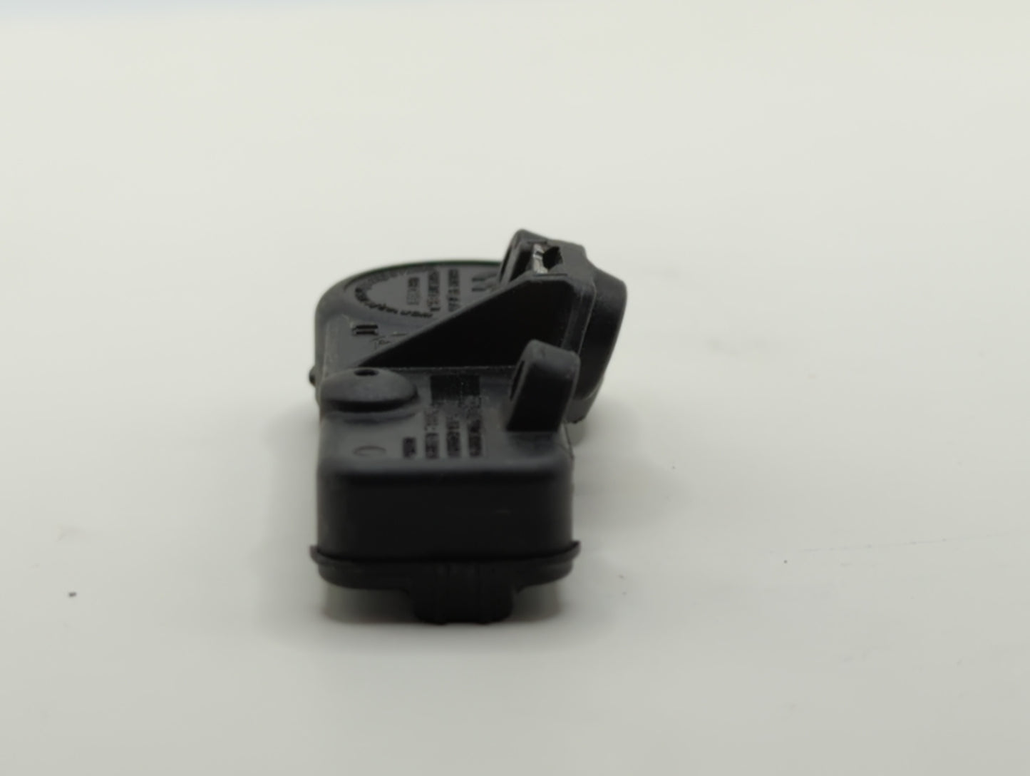 2016 Dodge Charger Tire Pressure Monitoring System Sensor Tpms - Oemusedautoparts1.com