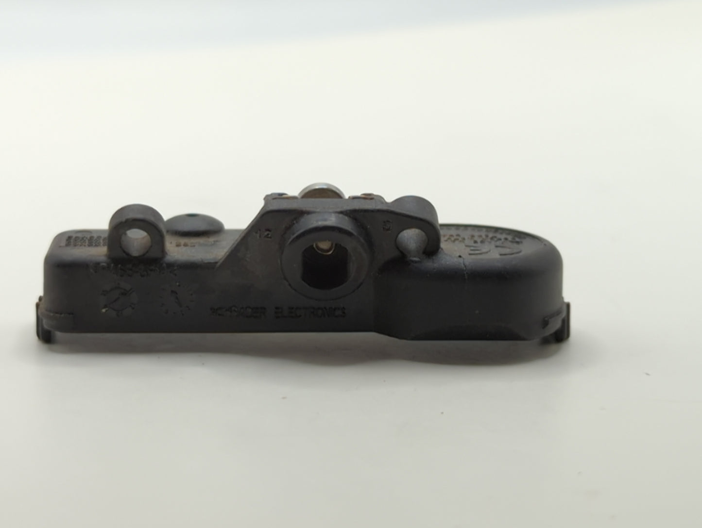 2016 Dodge Charger Tire Pressure Monitoring System Sensor Tpms - Oemusedautoparts1.com