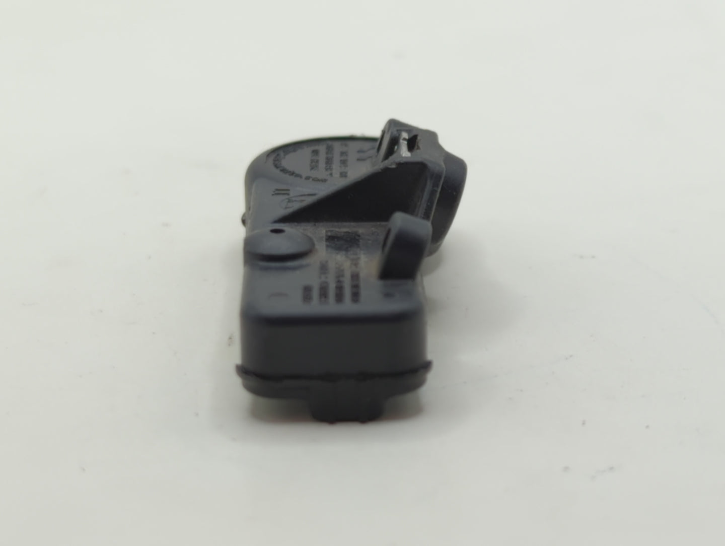 2016 Dodge Charger Tire Pressure Monitoring System Sensor Tpms - Oemusedautoparts1.com