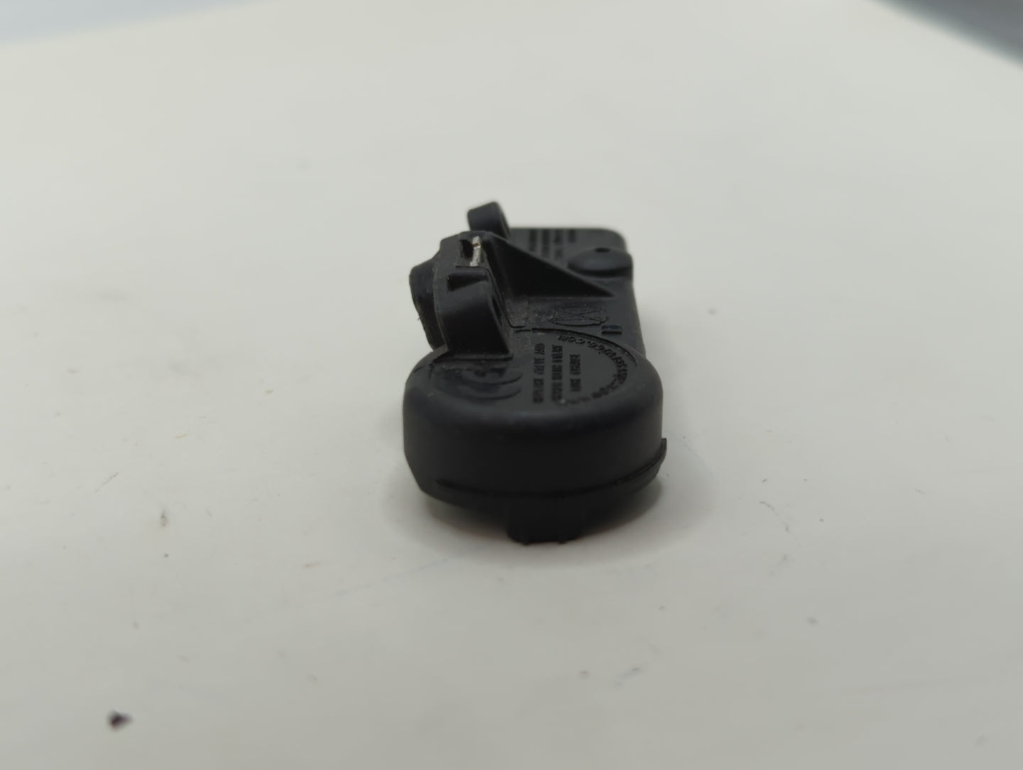 2016 Dodge Charger Tire Pressure Monitoring System Sensor Tpms - Oemusedautoparts1.com