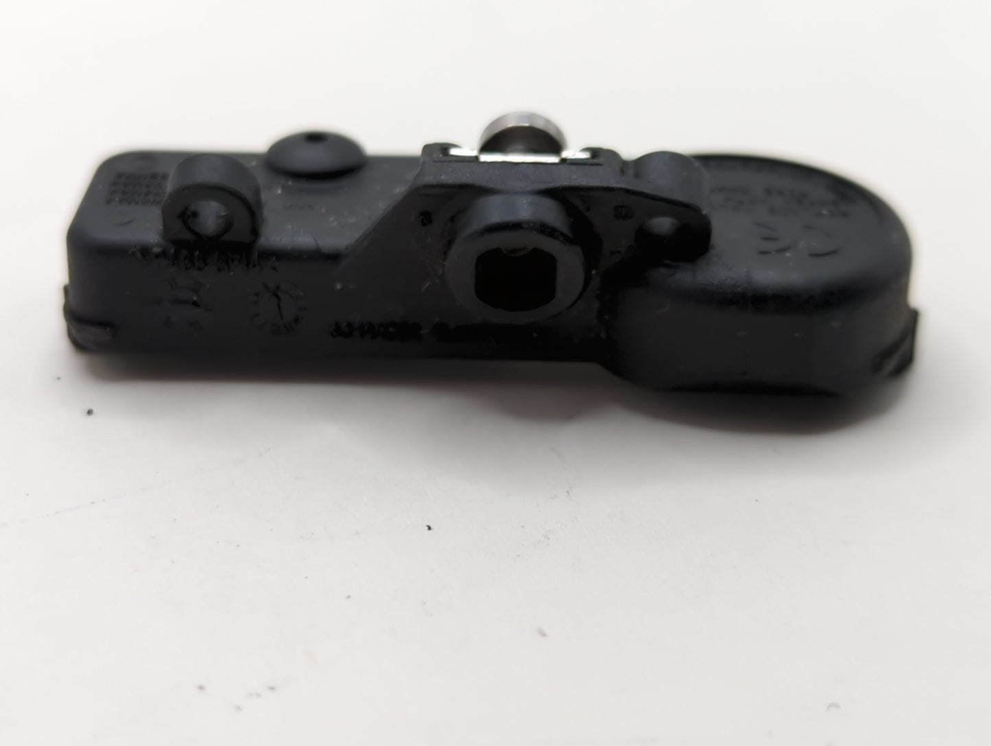2016 Dodge Charger Tire Pressure Monitoring System Sensor Tpms - Oemusedautoparts1.com