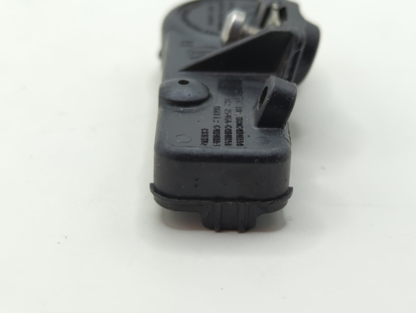 2016 Dodge Charger Tire Pressure Monitoring System Sensor Tpms - Oemusedautoparts1.com