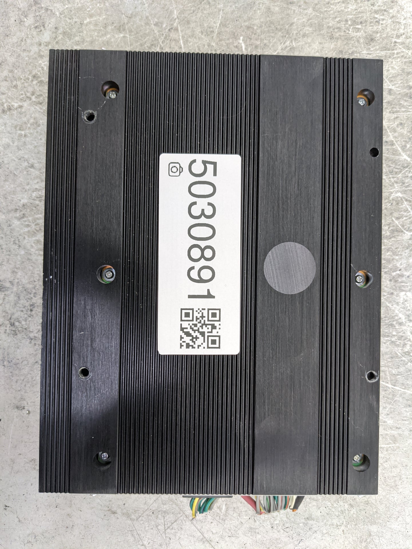 2015-2016 Dodge Charger Radio Speaker Amplifier - Oemusedautoparts1.com