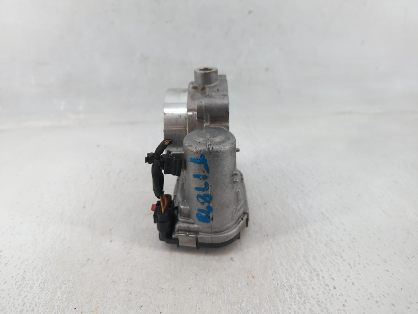 2011-2022 Dodge Charger Throttle Body P/N:05184349AC 0 280 750 570 Fits OEM Used Auto Parts - Oemusedautoparts1.com