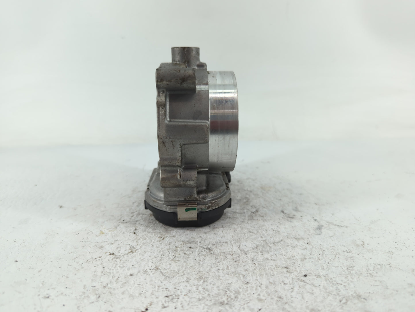 2011-2022 Dodge Charger Throttle Body P/N:0 280 750 570 05184349AC Fits OEM Used Auto Parts - Oemusedautoparts1.com