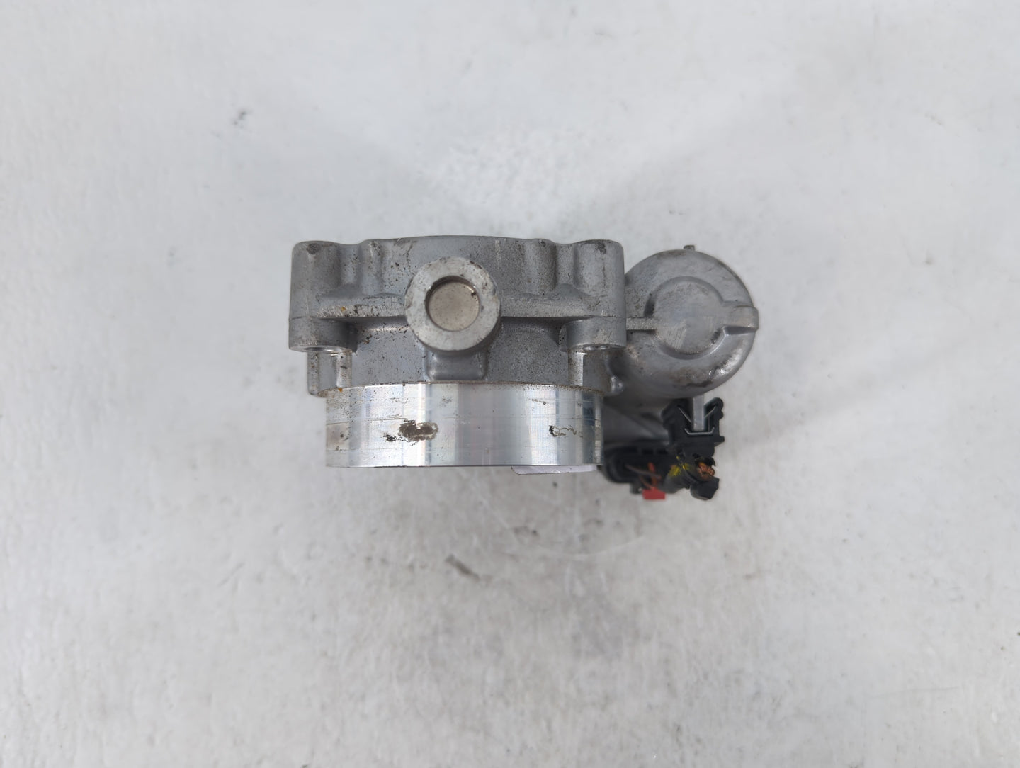 2011-2022 Dodge Charger Throttle Body P/N:03184349AC 0 280 750 570 Fits OEM Used Auto Parts - Oemusedautoparts1.com