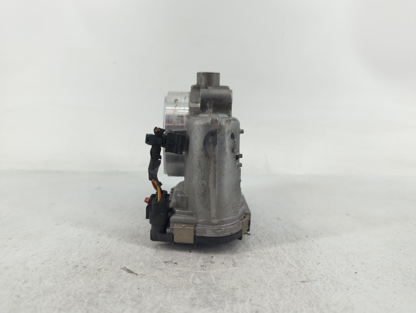 2011-2022 Dodge Charger Throttle Body P/N:03184349AC 0 280 750 570 Fits OEM Used Auto Parts - Oemusedautoparts1.com