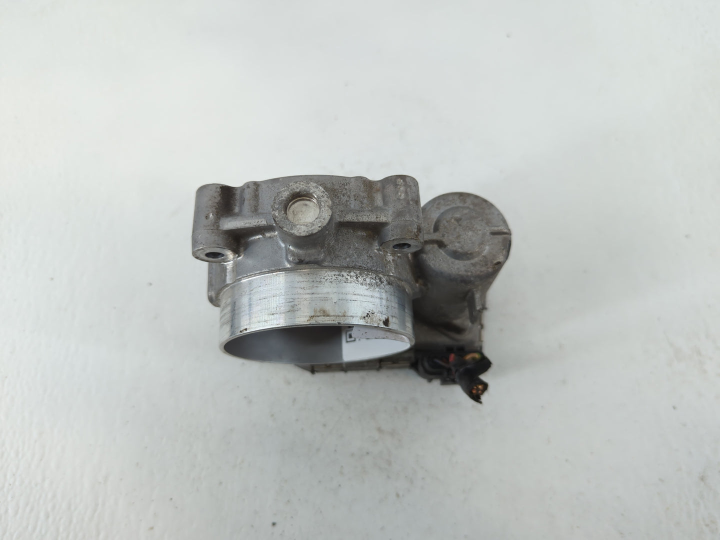 2011-2022 Dodge Charger Throttle Body P/N:05184349AC 0 280 750 570 Fits OEM Used Auto Parts - Oemusedautoparts1.com