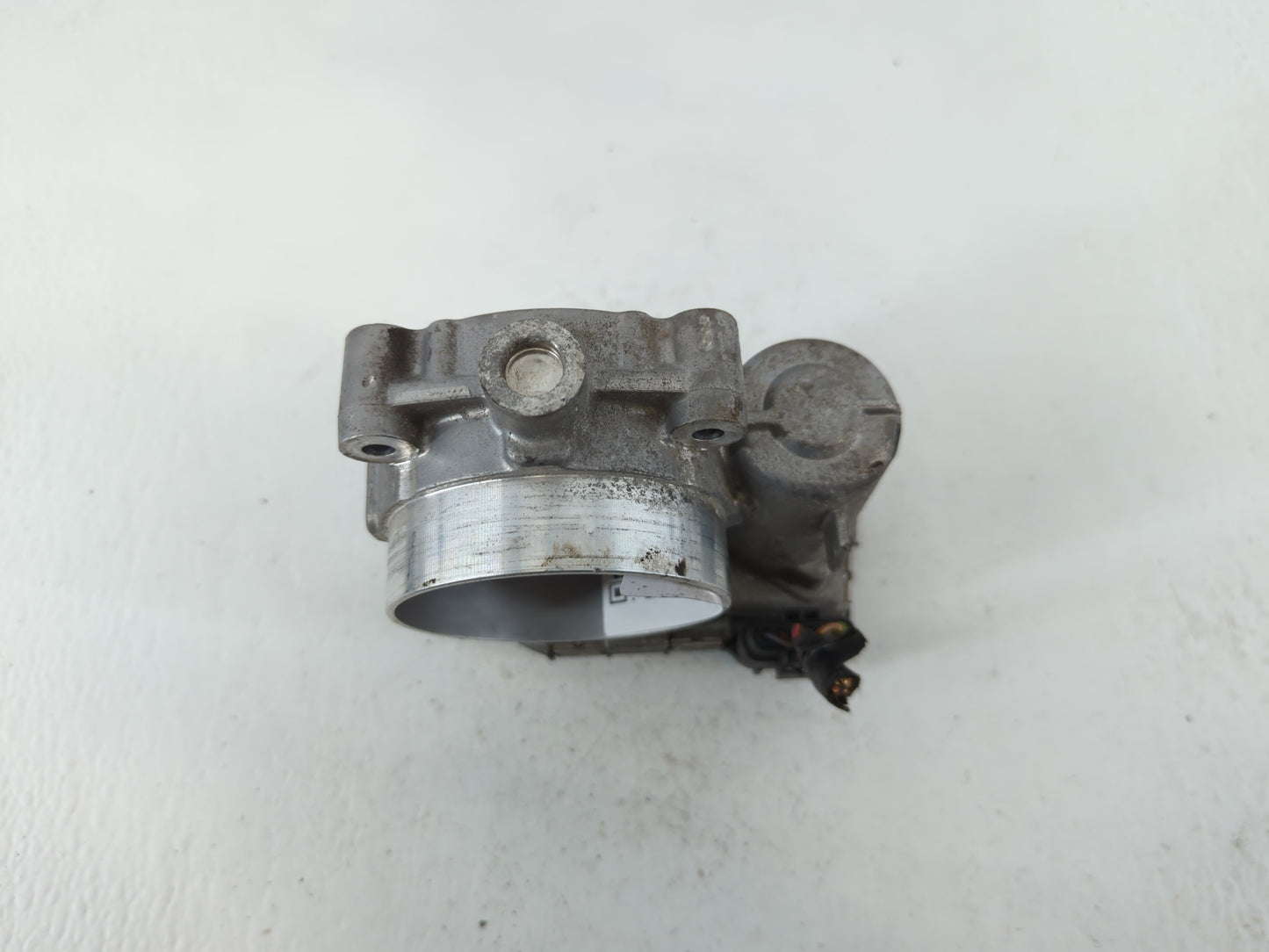 2011-2022 Dodge Charger Throttle Body P/N:05184349AC 0 280 750 570 Fits OEM Used Auto Parts - Oemusedautoparts1.com