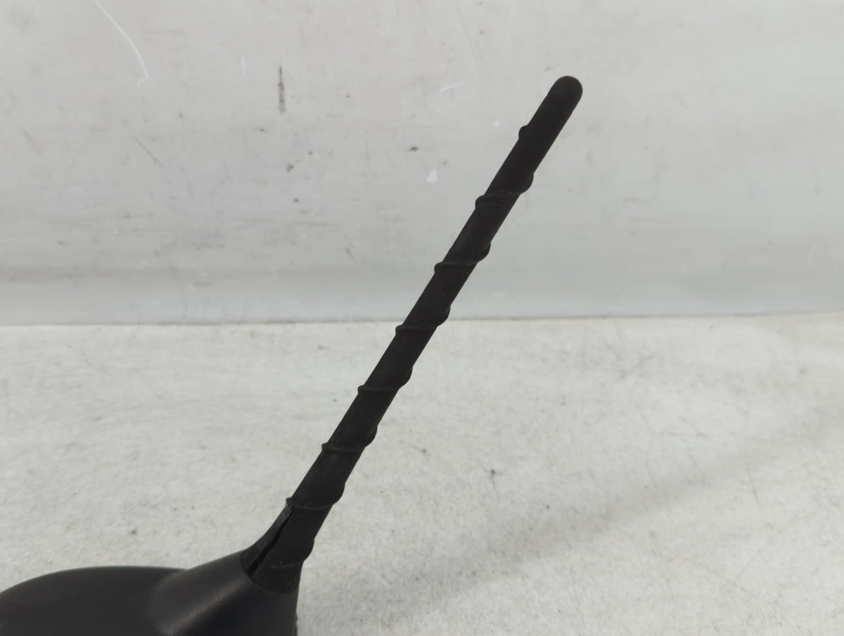 2016 Dodge Dart Antenna - Oem - Oemusedautoparts1.com