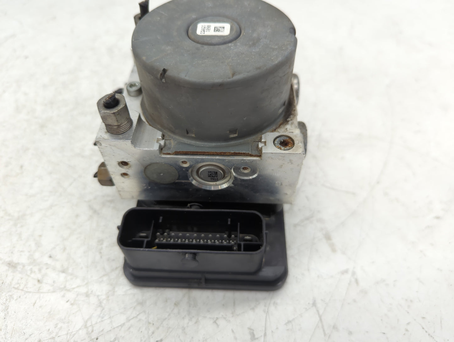 2014-2016 Dodge Dart ABS Pump Control Module Replacement Fits Fits 2014 2015 2016 OEM Used Auto Parts - Oemusedautoparts1.co