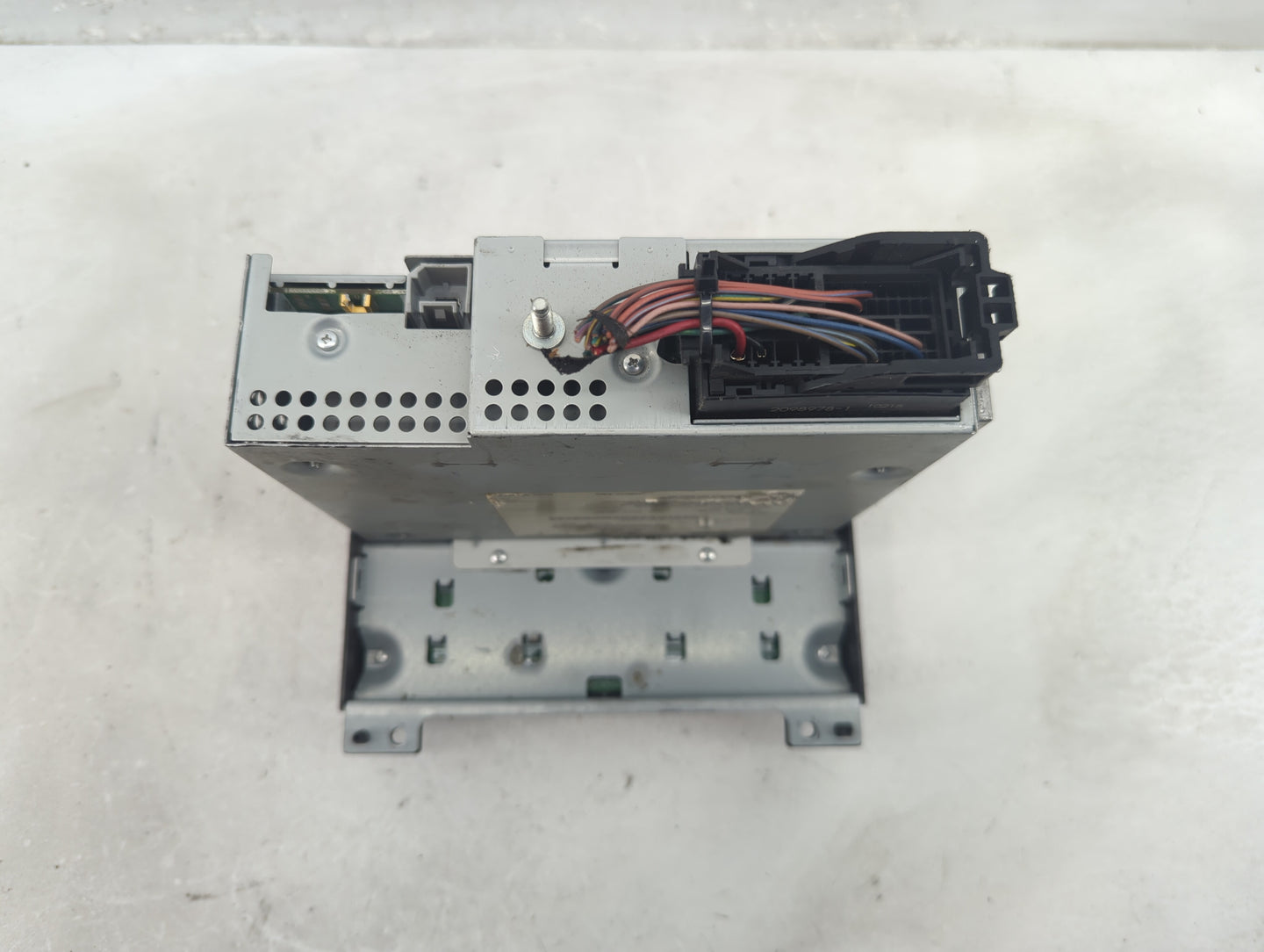 2015-2016 Dodge Dart Radio AM FM Cd Player Receiver Replacement Fits Fits 2015 2016 OEM Used Auto Parts - Oemusedautoparts1.