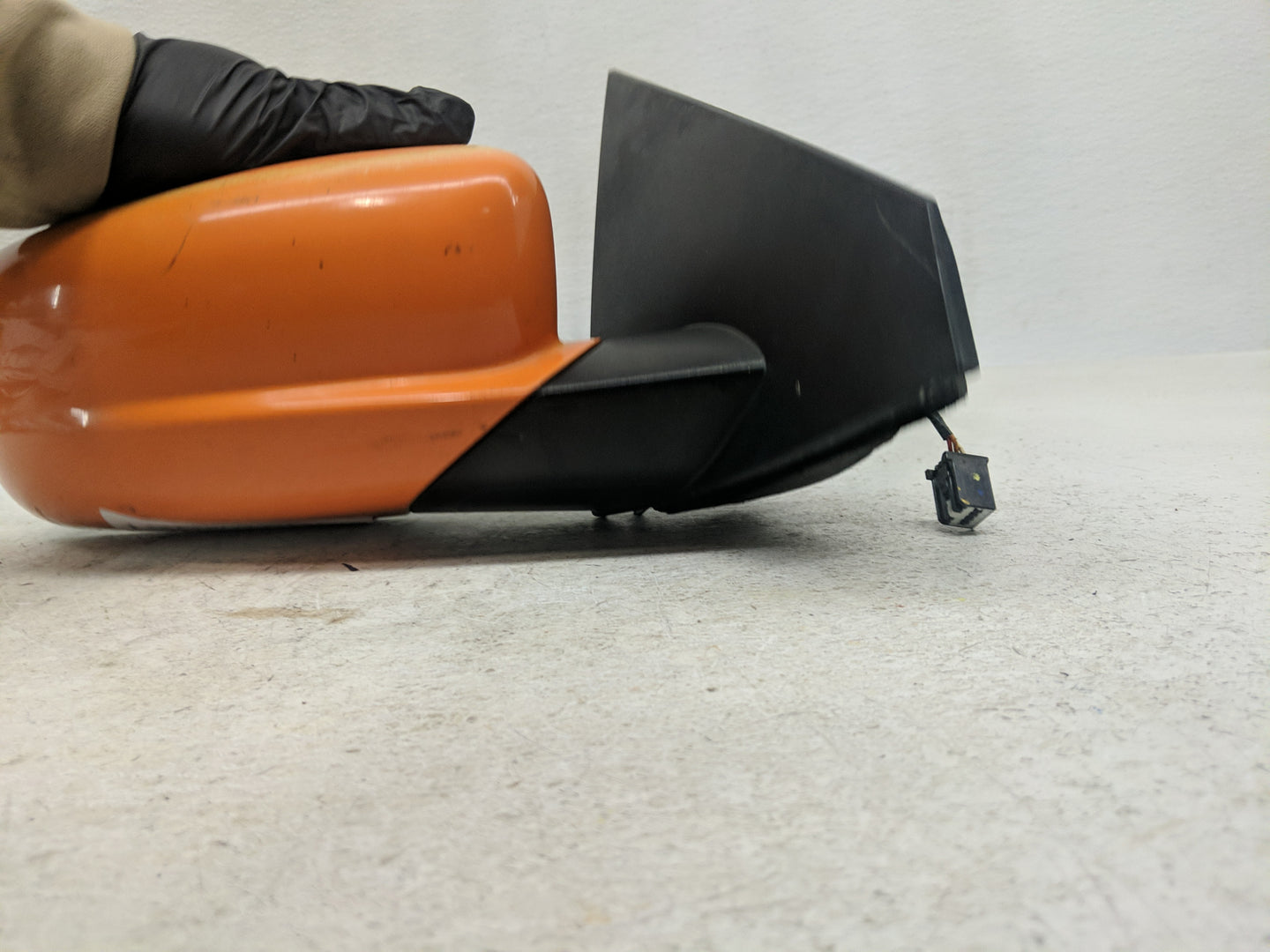 2013-2016 Dodge Dart Passenger Side View Mirror - Right Door Mirror OEM Used - Oemusedautoparts1.com