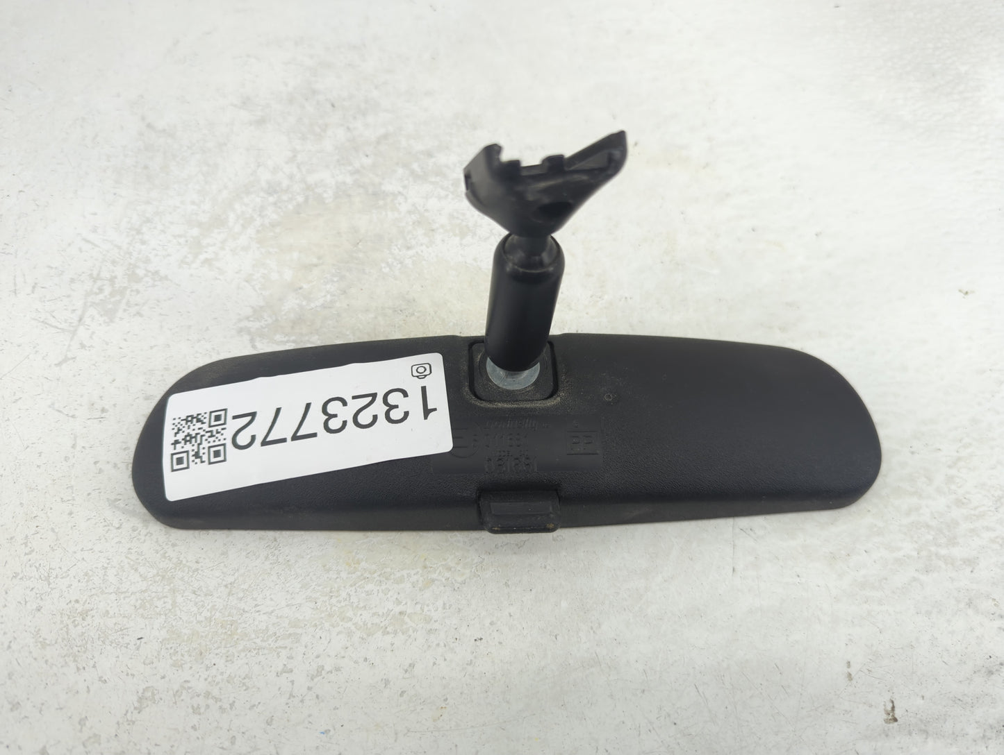 2013-2016 Dodge Dart Interior Rear View Mirror Replacement OEM P/N:031681 Fits OEM Used Auto Parts - Oemusedautoparts1.com